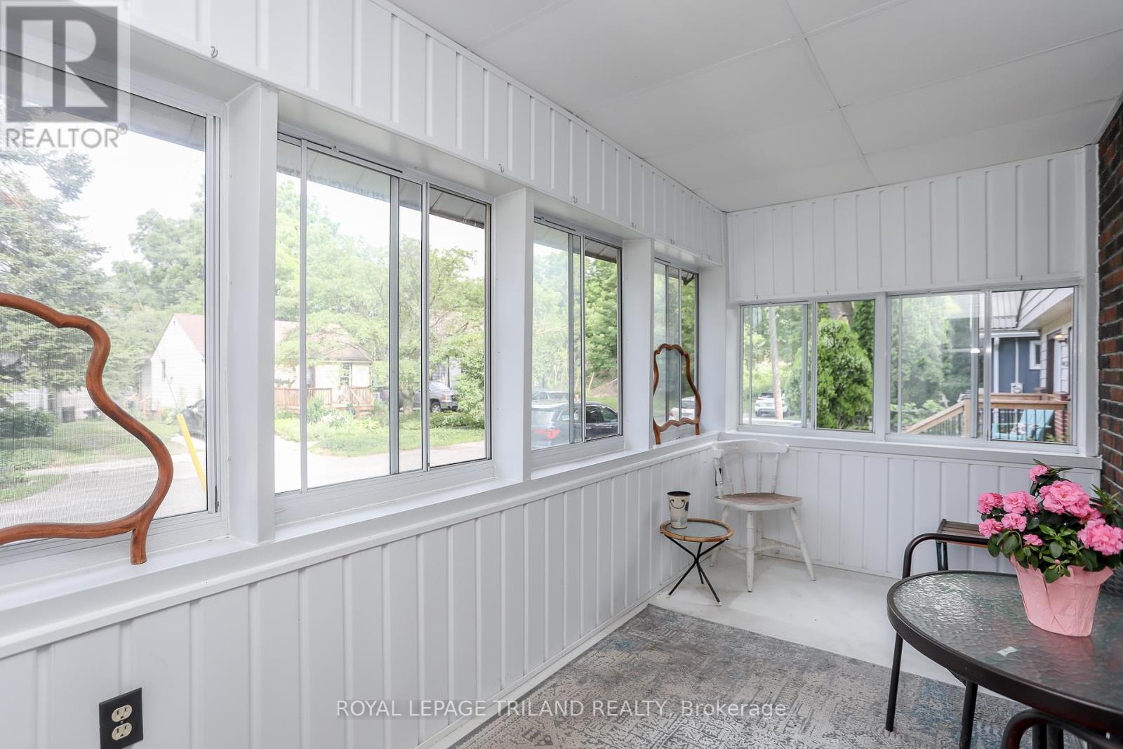 Property at 8 CAWRSE STREET image 4