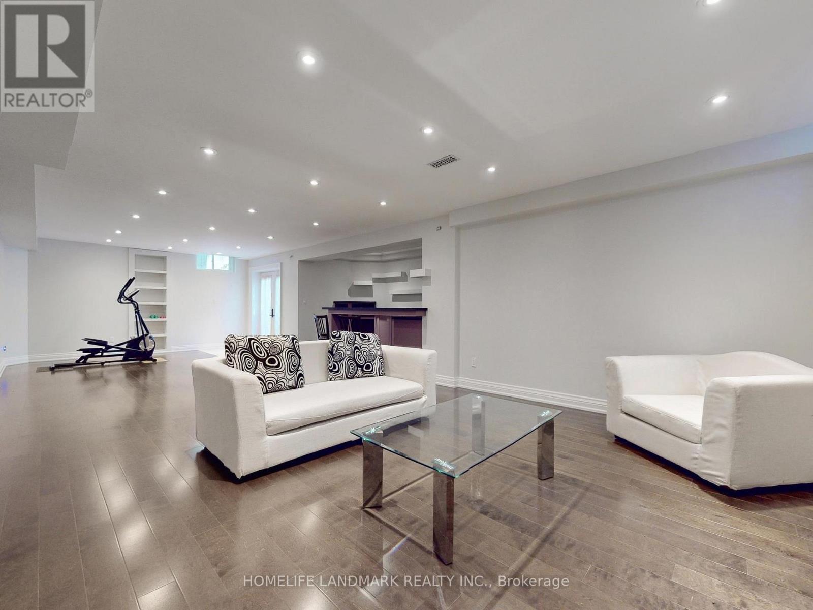 183 Byng Avenue, Toronto (Willowdale East), Ontario  M2N 4K8 - Photo 33 - C12283354