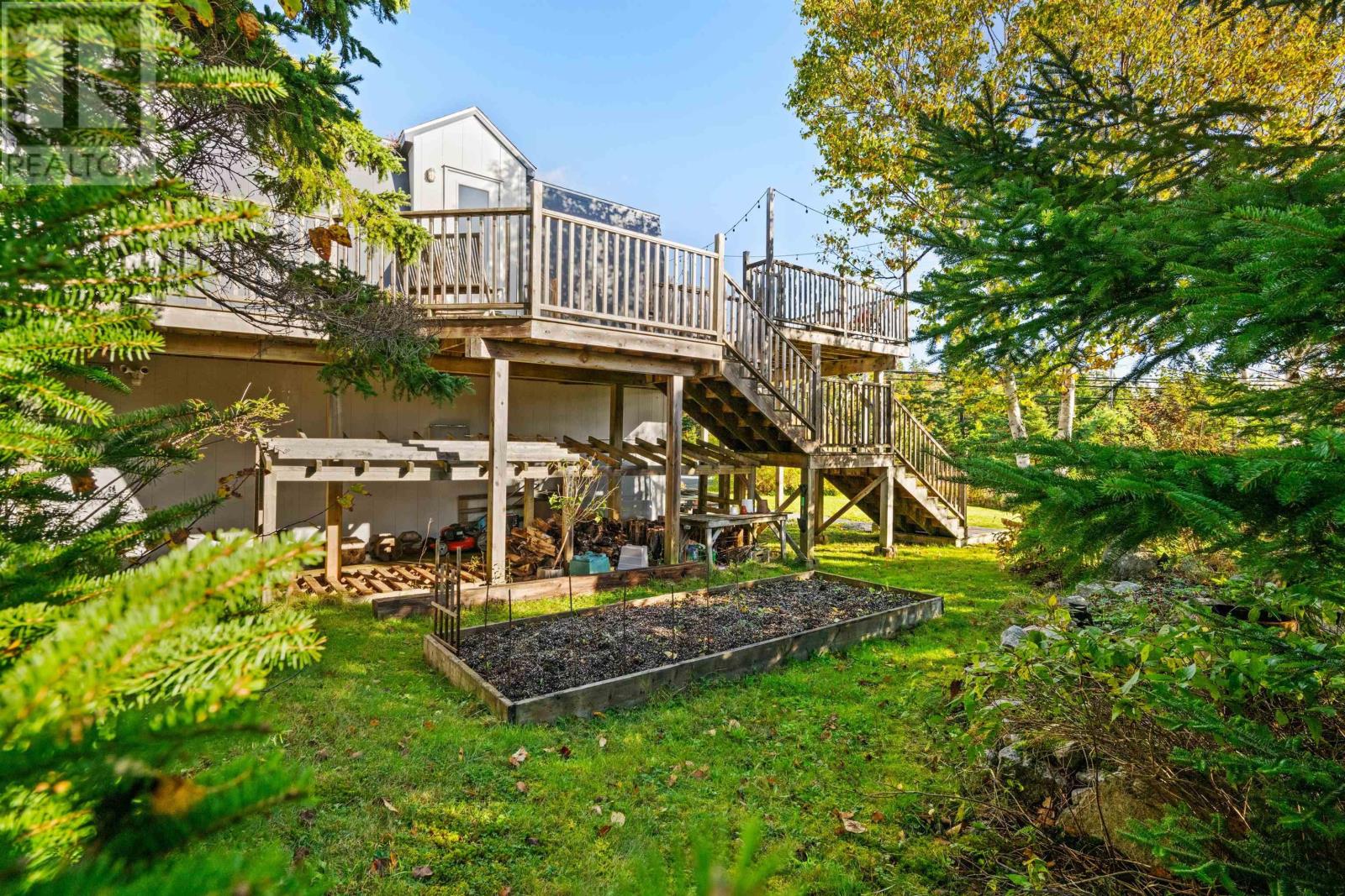 735 Terence Bay Road, Terence Bay, Nova Scotia  B3T 1X2 - Photo 40 - 202517577