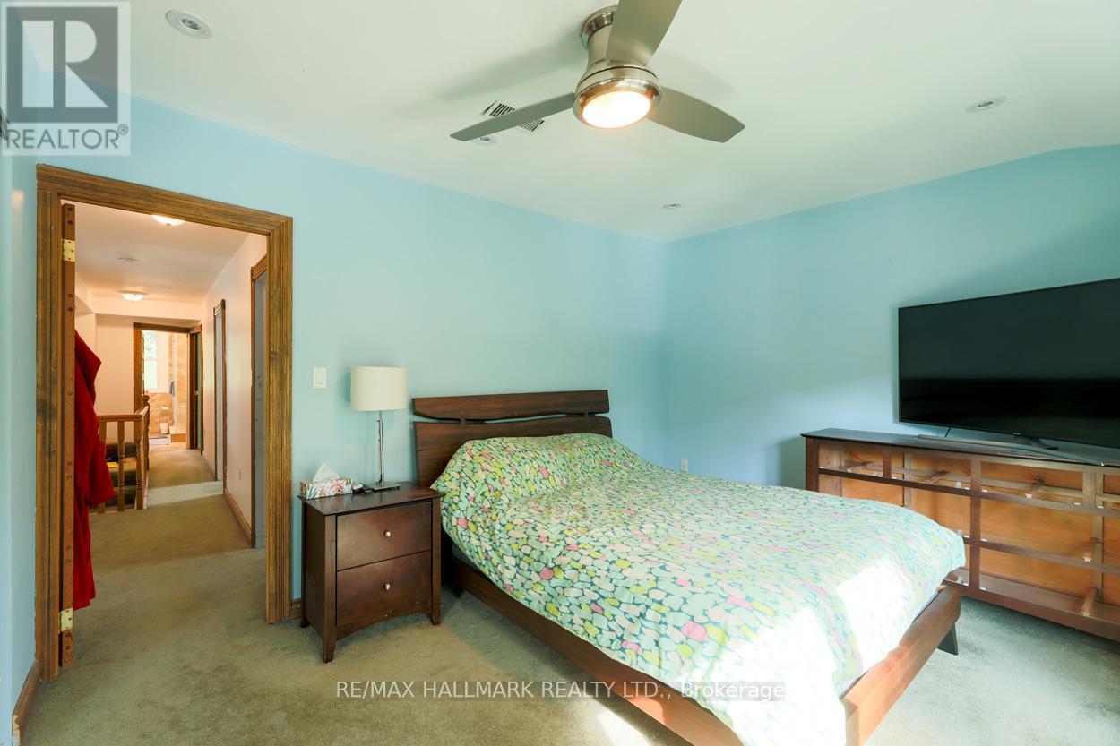 30 Lawlor Top Floor Avenue, Toronto, Ontario  M4E 3L7 - Photo 5 - E12283403