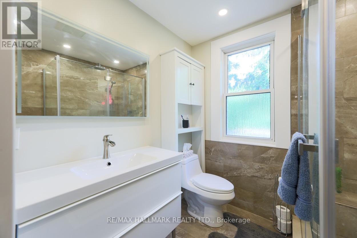 30 Lawlor Top Floor Avenue, Toronto, Ontario  M4E 3L7 - Photo 6 - E12283403
