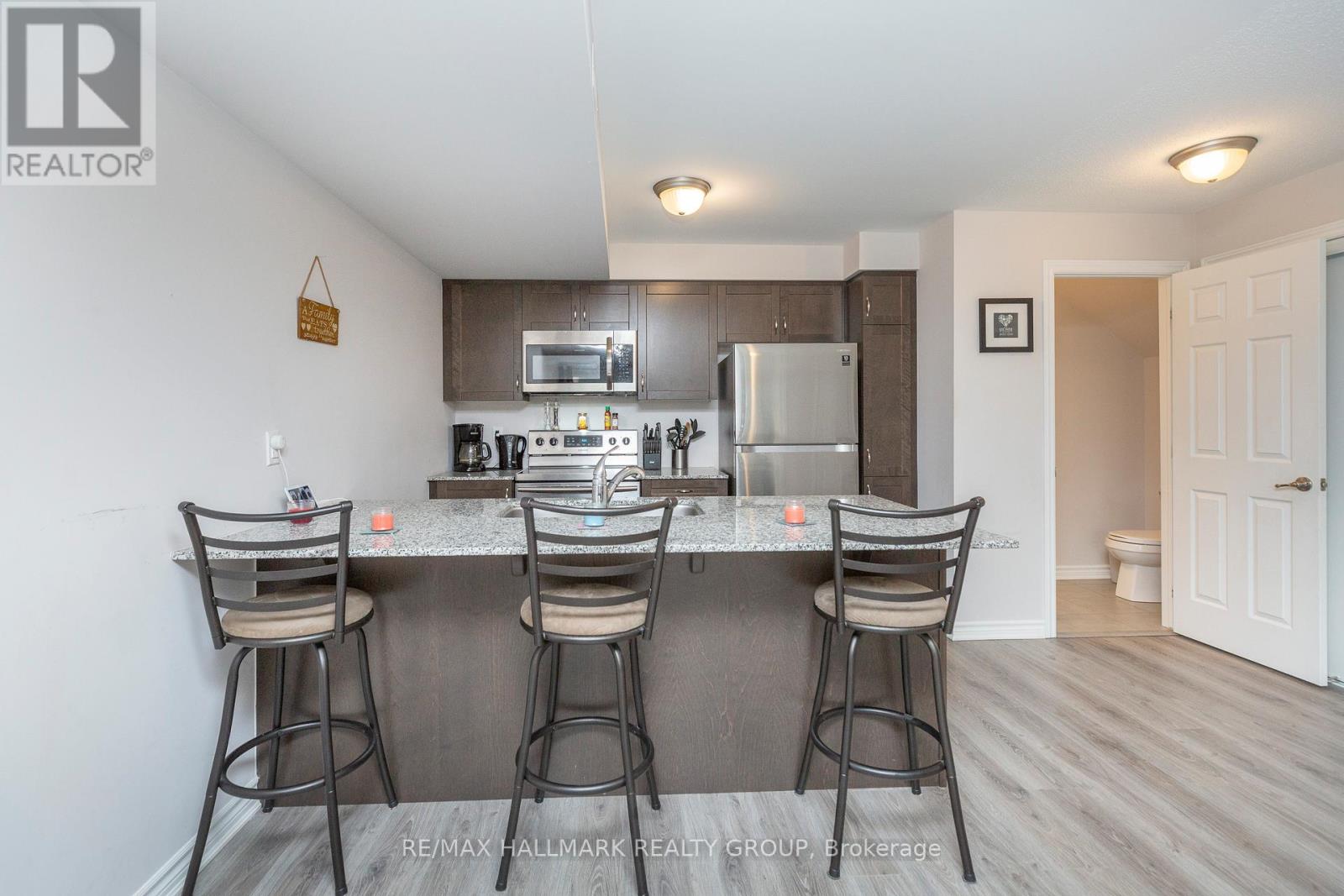105 Walleye Private, Ottawa, Ontario  K2J 6L3 - Photo 15 - X12283479