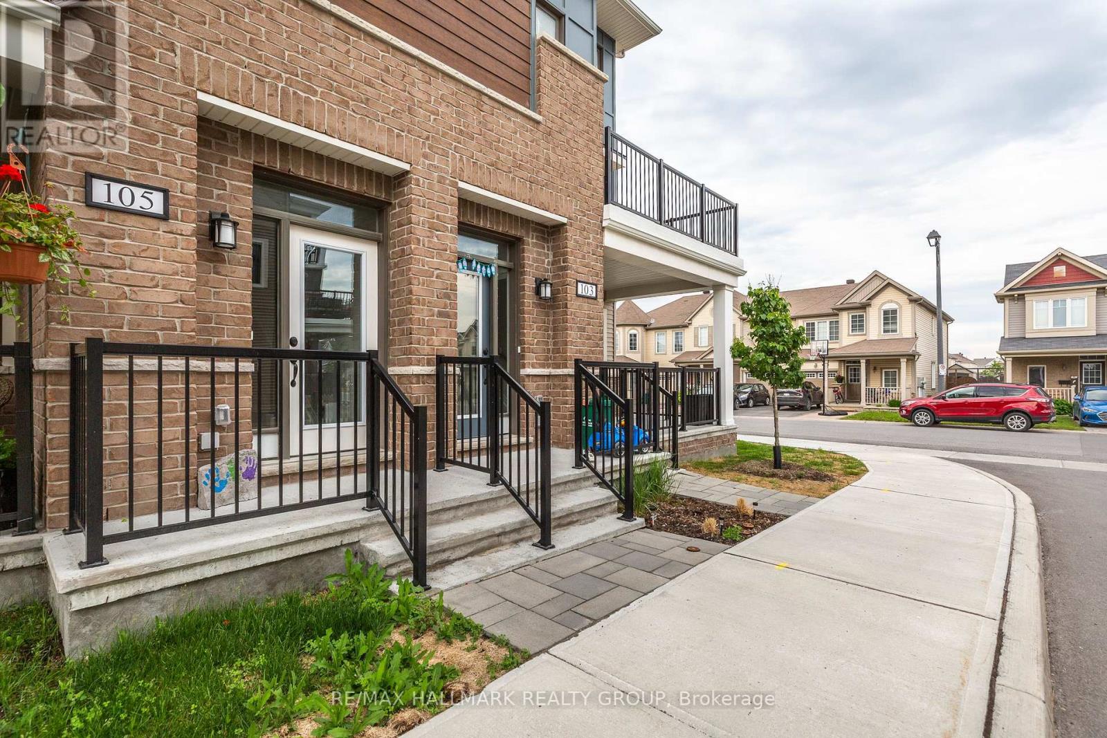 105 Walleye Private, Ottawa, Ontario  K2J 6L3 - Photo 5 - X12283479
