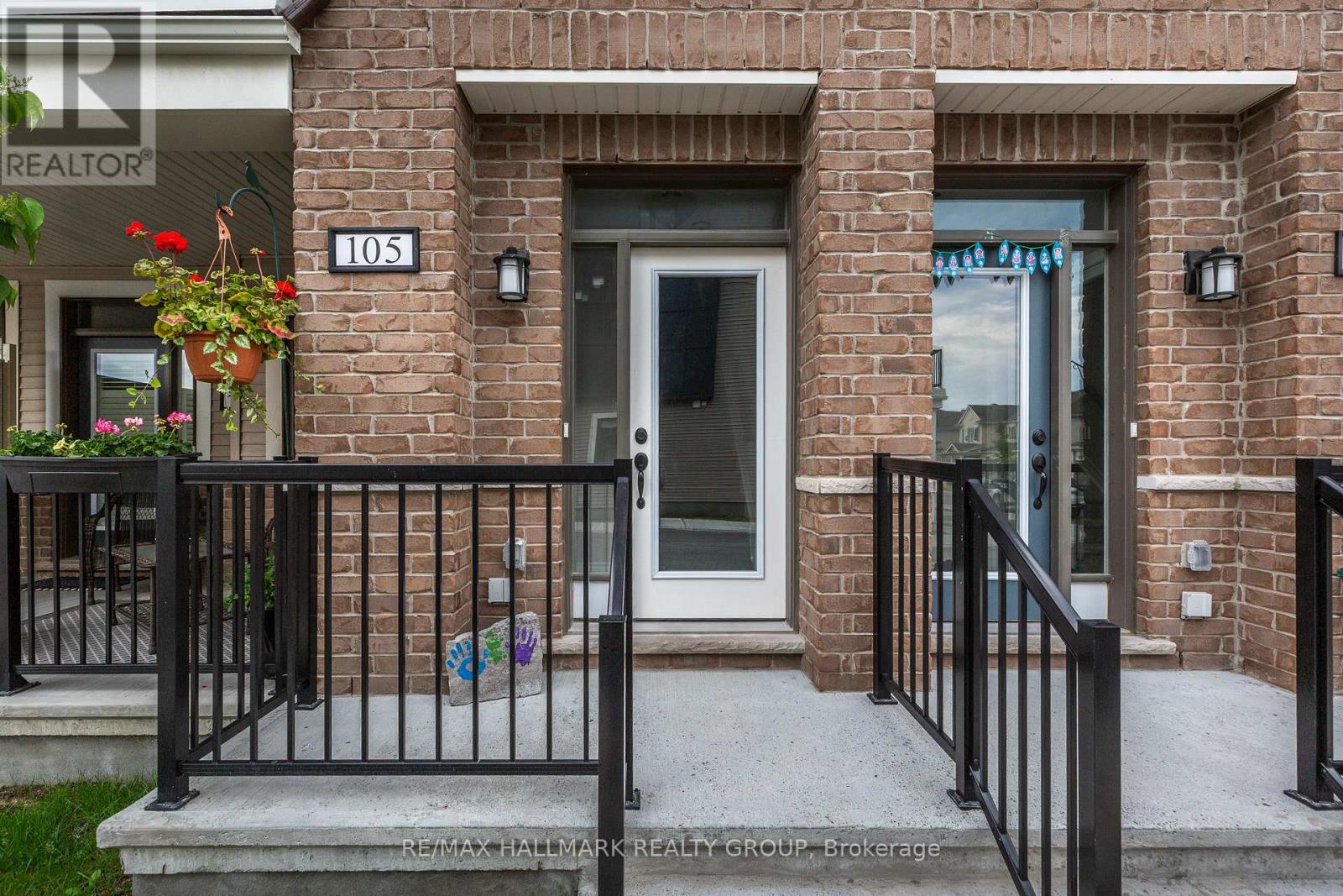 105 Walleye Private, Ottawa, Ontario  K2J 6L3 - Photo 6 - X12283479