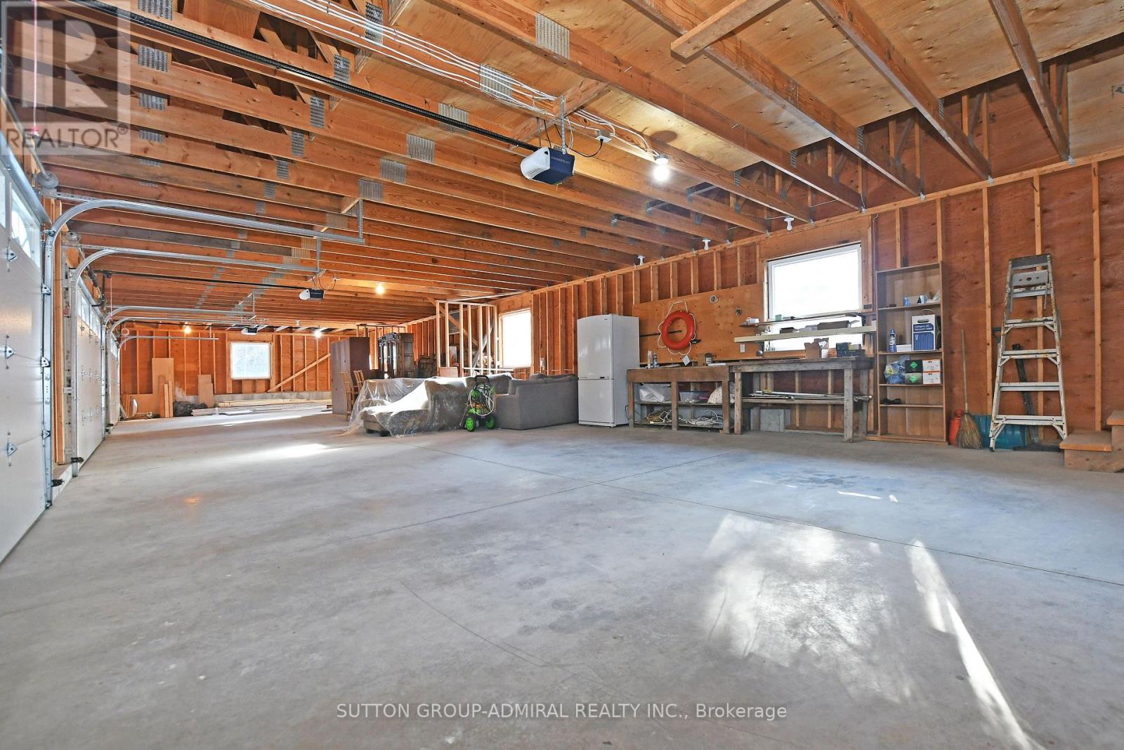 308 Indian Point Road, Kawartha Lakes, Ontario  K0M 1K0 - Photo 32 - X12229554