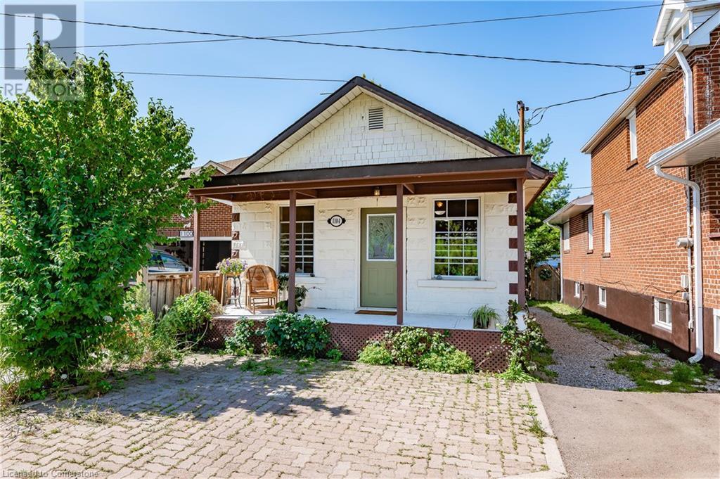 Property at 1104 HAIG Boulevard image 5