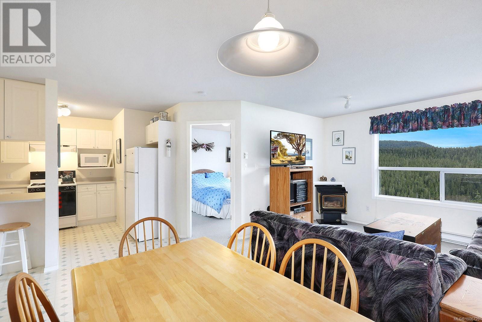 308 1105 Henry Rd, Courtenay, British Columbia
