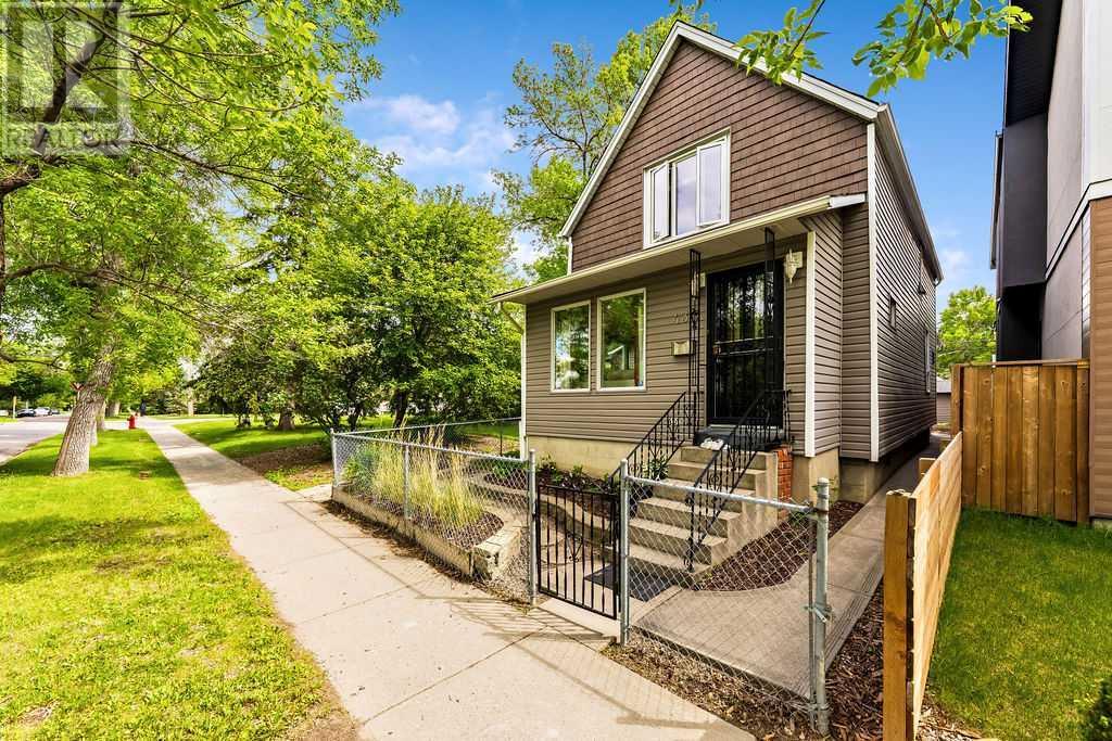 Property at 439 15 Avenue NE image 1