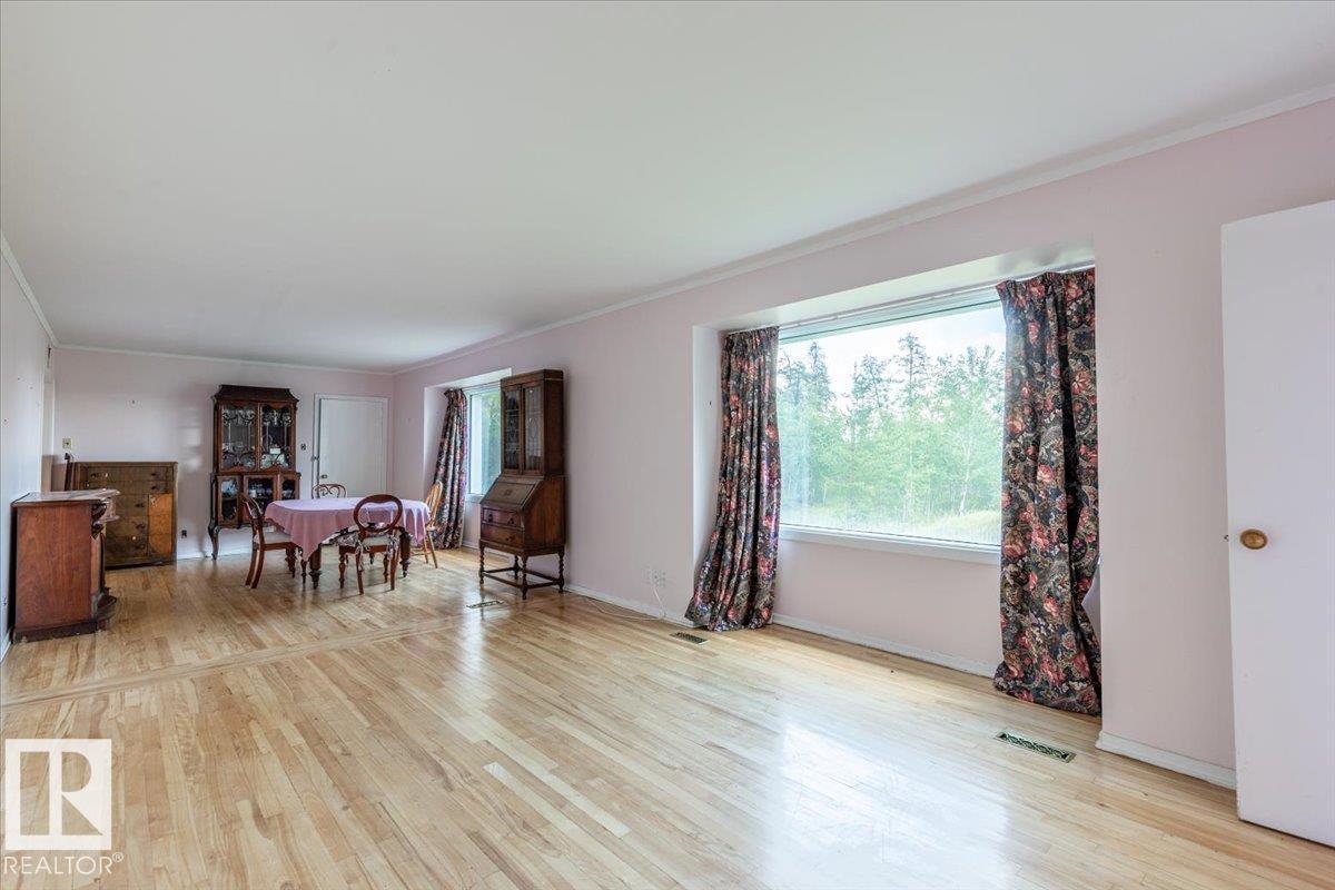 57021 Rge Road 213, Rural Sturgeon County, Alberta  T0A 2W0 - Photo 17 - E4446169