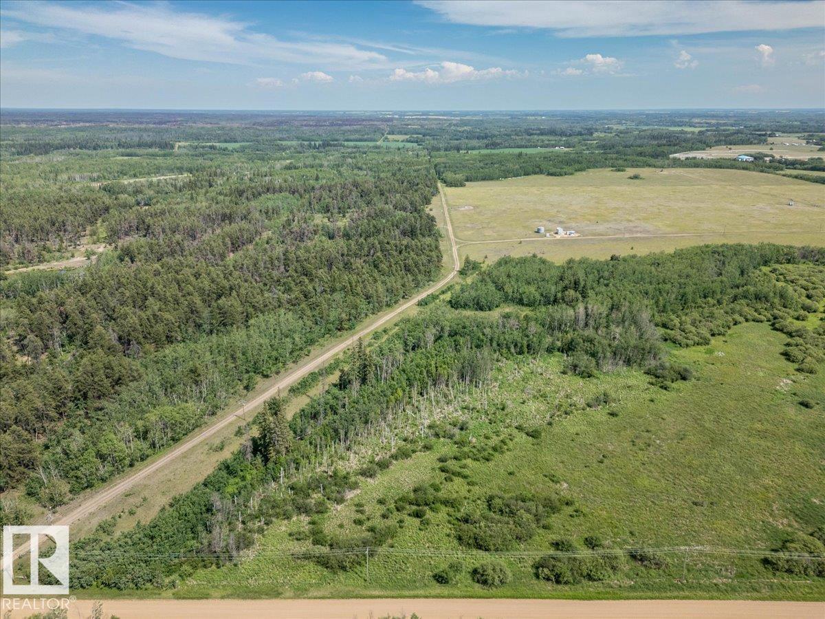 57021 Rge Road 213, Rural Sturgeon County, Alberta  T0A 2W0 - Photo 11 - E4446169