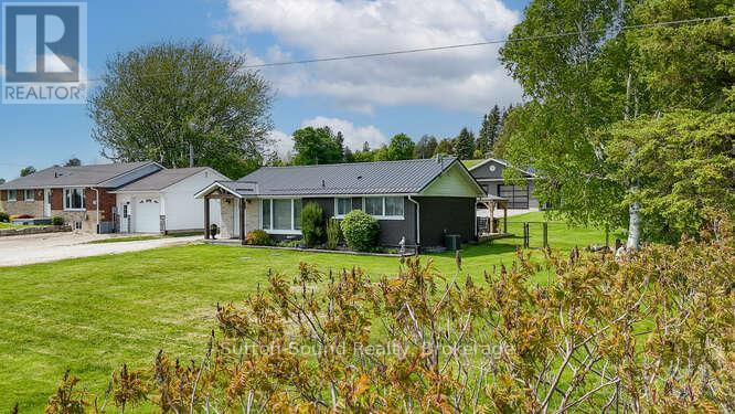 202093 21 Highway, Georgian Bluffs, Ontario  N4K 5N7 - Photo 2 - X12283425