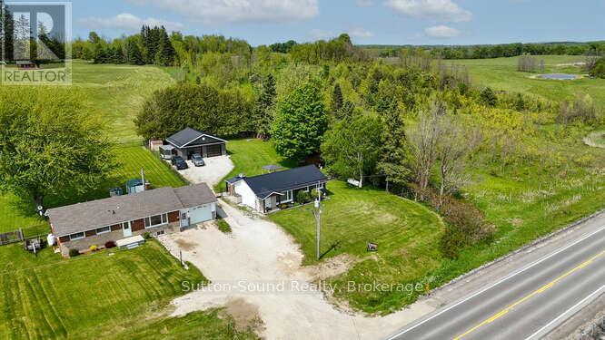 202093 21 Highway, Georgian Bluffs, Ontario  N4K 5N7 - Photo 3 - X12283425