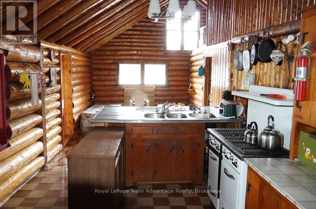 Ae 380 & Jdd 651 Bird Lake, Killarney, Ontario  P0M 2A0 - Photo 16 - X12283442
