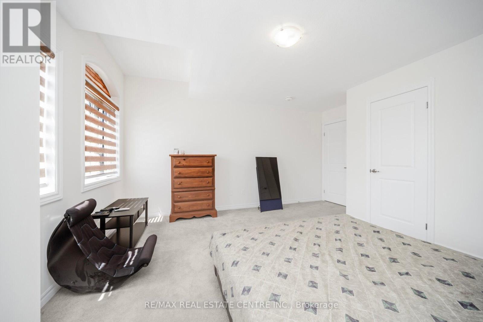 16 Flagg Avenue, Brant (Paris), Ontario  N3L 0K2 - Photo 28 - X12283397