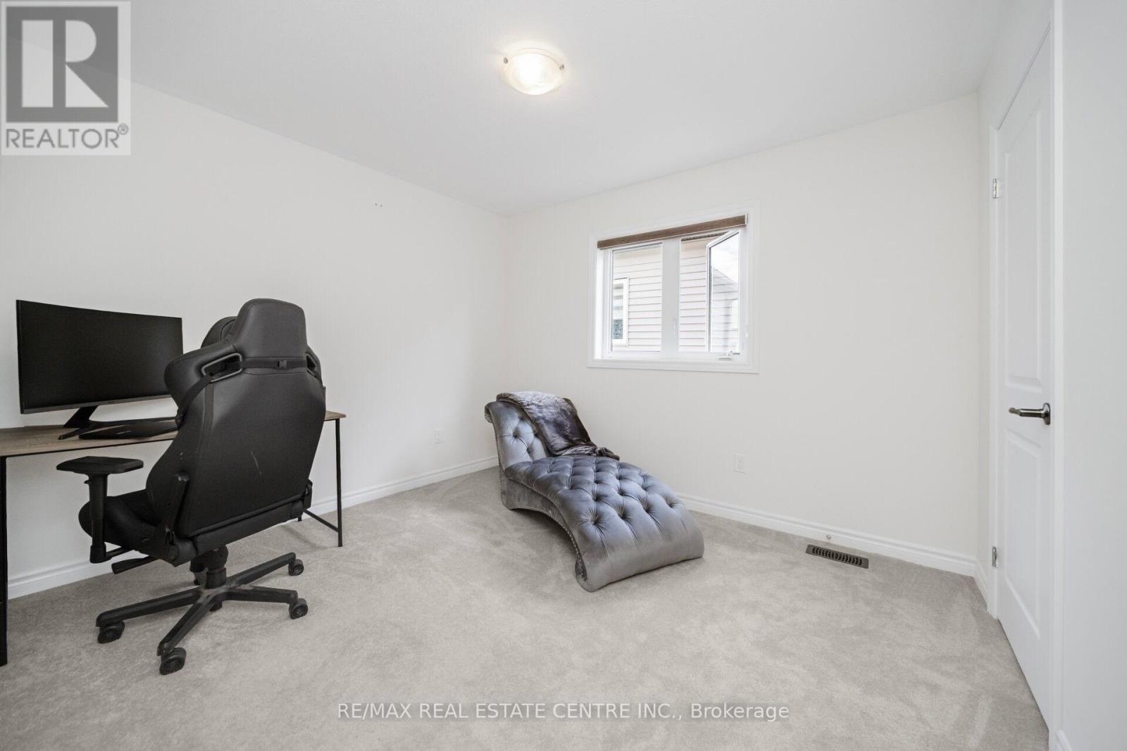 16 Flagg Avenue, Brant (Paris), Ontario  N3L 0K2 - Photo 29 - X12283397