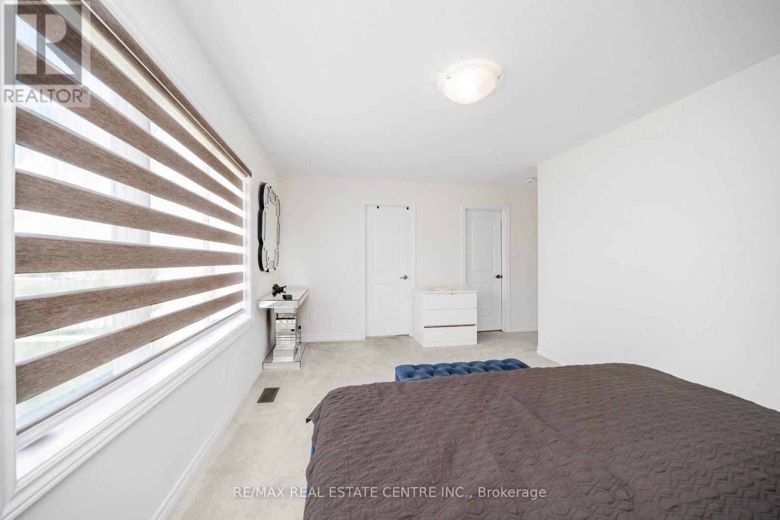16 Flagg Avenue, Brant (Paris), Ontario  N3L 0K2 - Photo 35 - X12283397