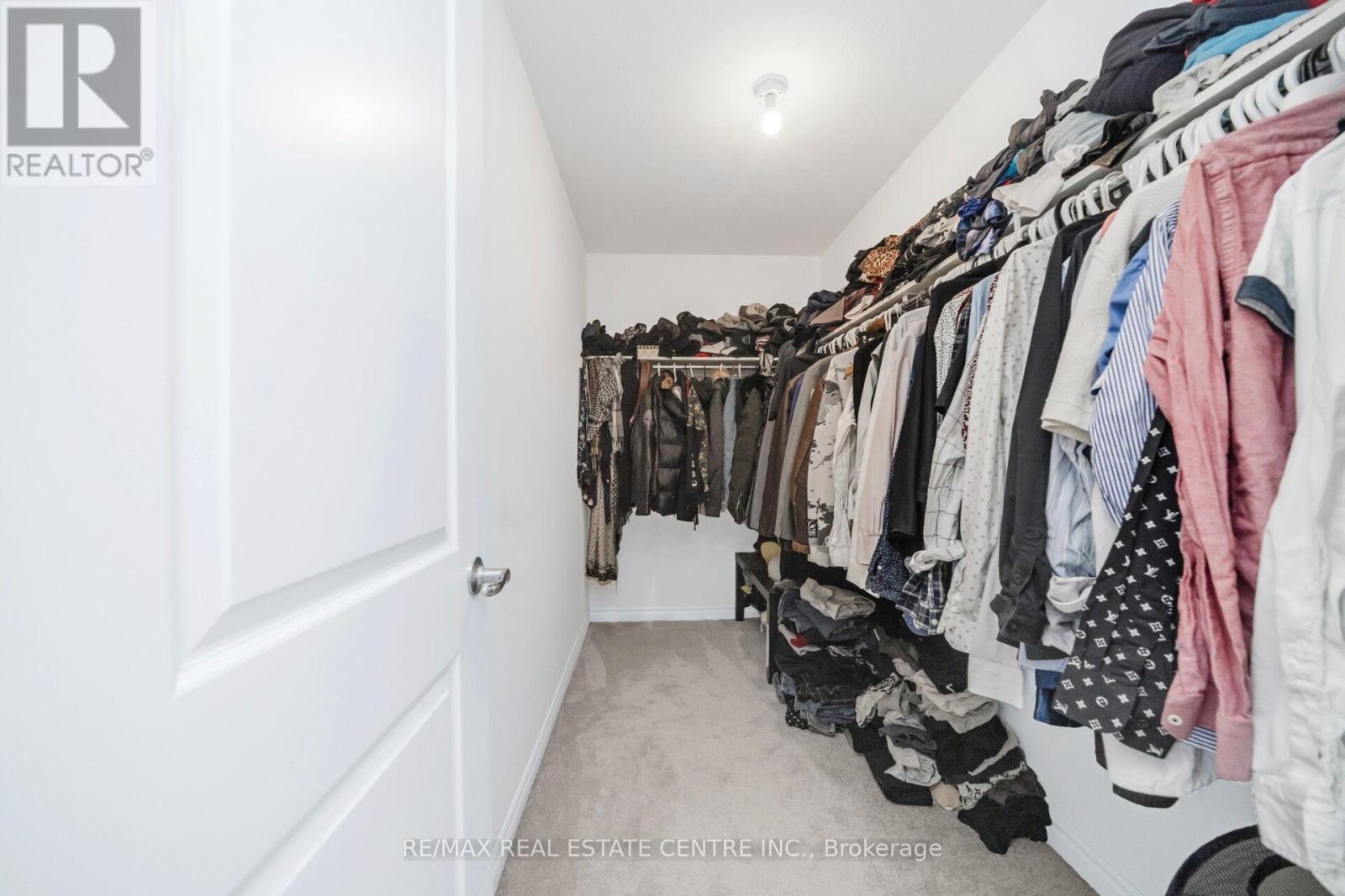 16 Flagg Avenue, Brant (Paris), Ontario  N3L 0K2 - Photo 39 - X12283397