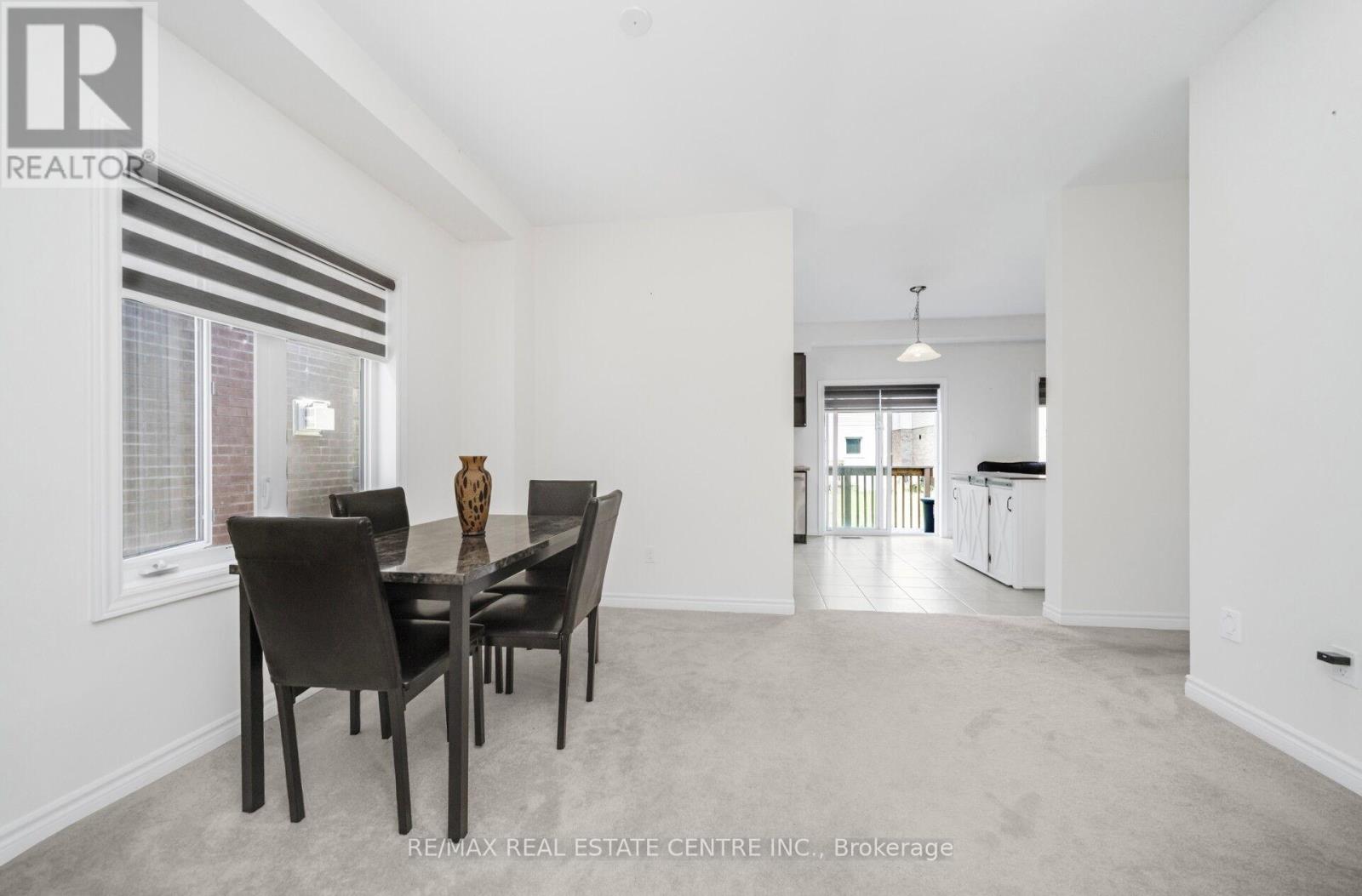 16 Flagg Avenue, Brant (Paris), Ontario  N3L 0K2 - Photo 6 - X12283397