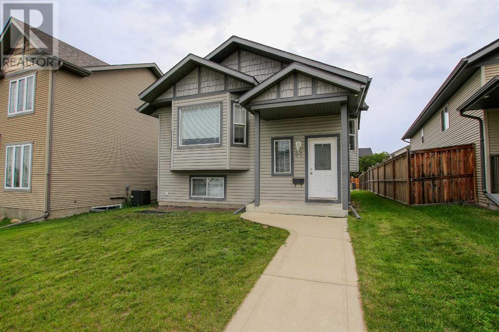 Property at 27 Inkster Close image 1