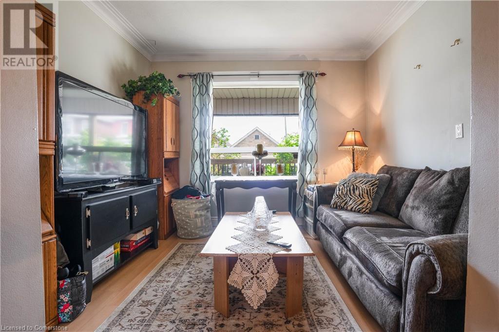 196 Avondale Street, Hamilton, Ontario  L8L 7C3 - Photo 6 - 40751157