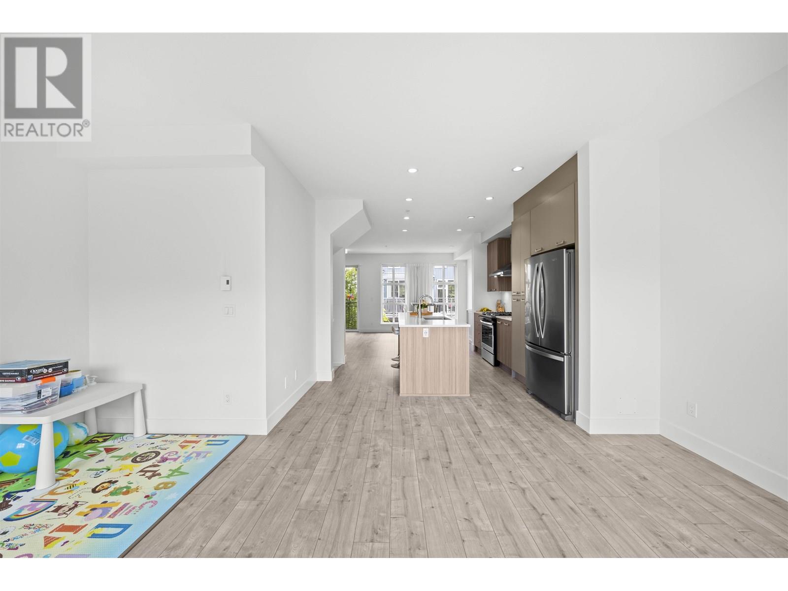 9 24076 112 Avenue, Maple Ridge, British Columbia V2W 0K2 - Photo 4 - R3021202