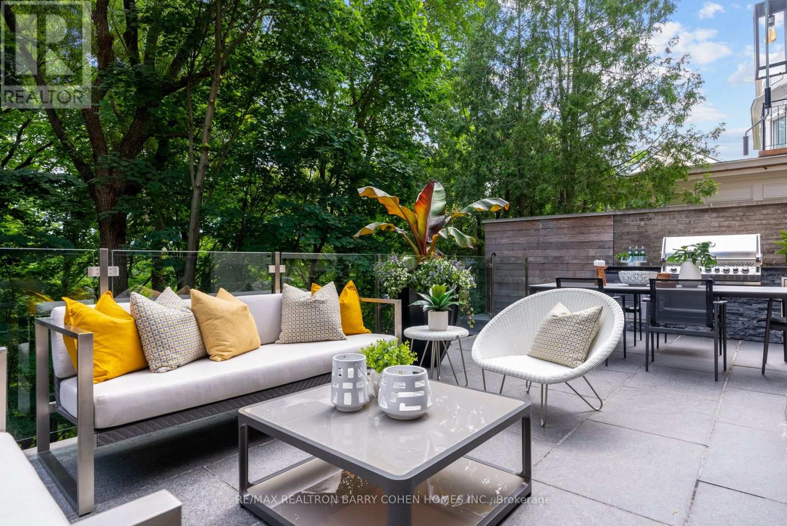 11 Ridgewood Road, Toronto, Ontario  M5P 1T4 - Photo 15 - C12283411