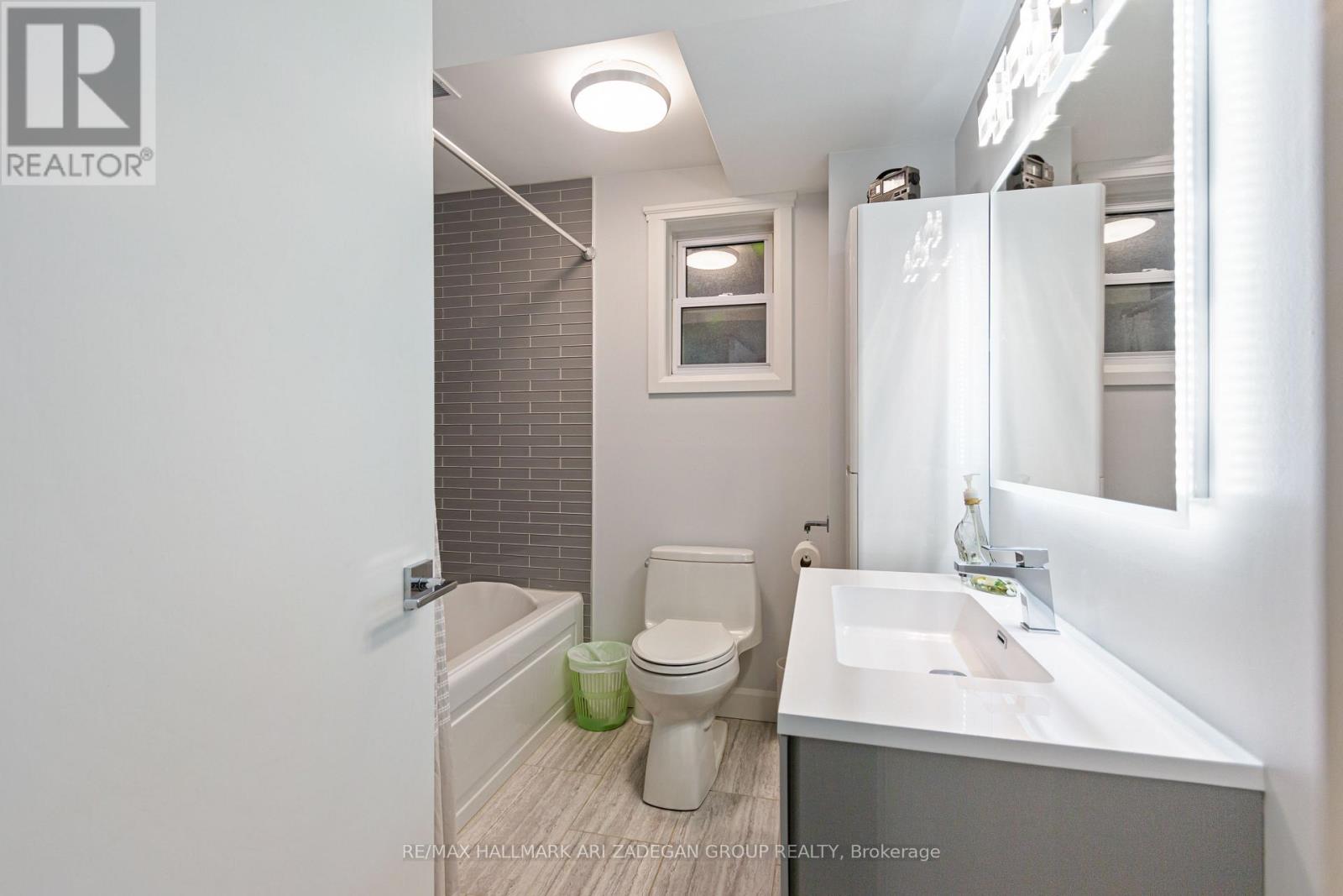 195 Burbank Drive, Toronto, Ontario  M2K 1P5 - Photo 40 - C12283471