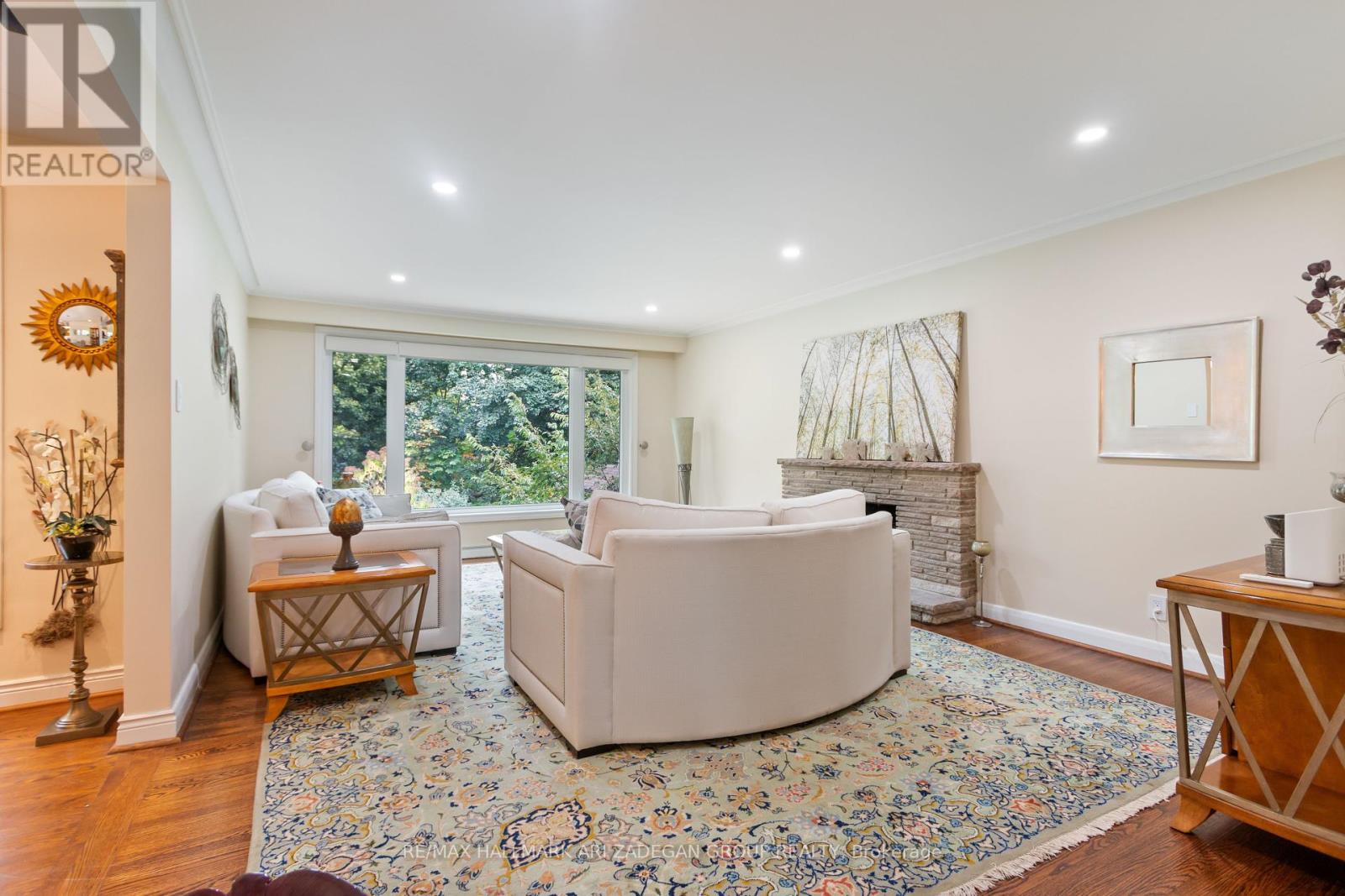 195 Burbank Drive, Toronto, Ontario  M2K 1P5 - Photo 9 - C12283471