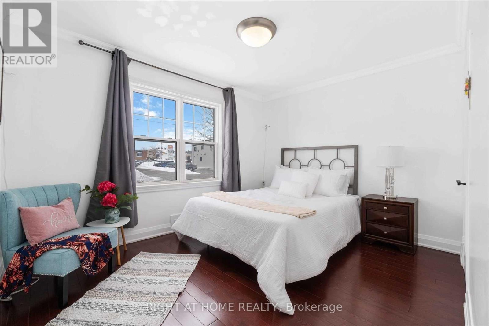 Property at 19 BURK STREET image 3