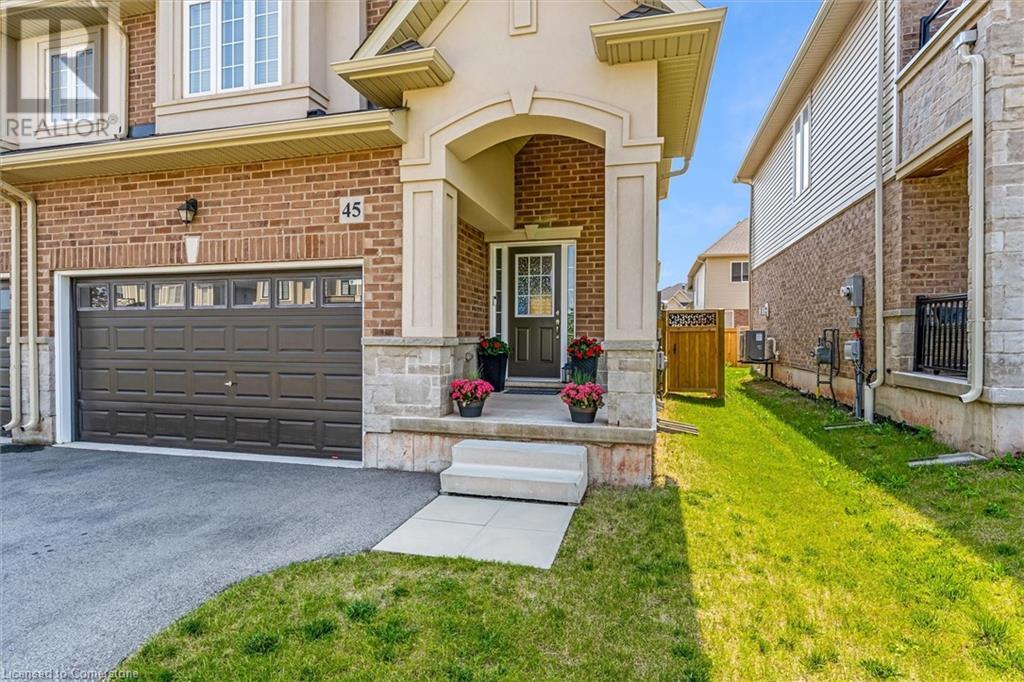 Property at 45 SAUVIGNON Crescent image 4