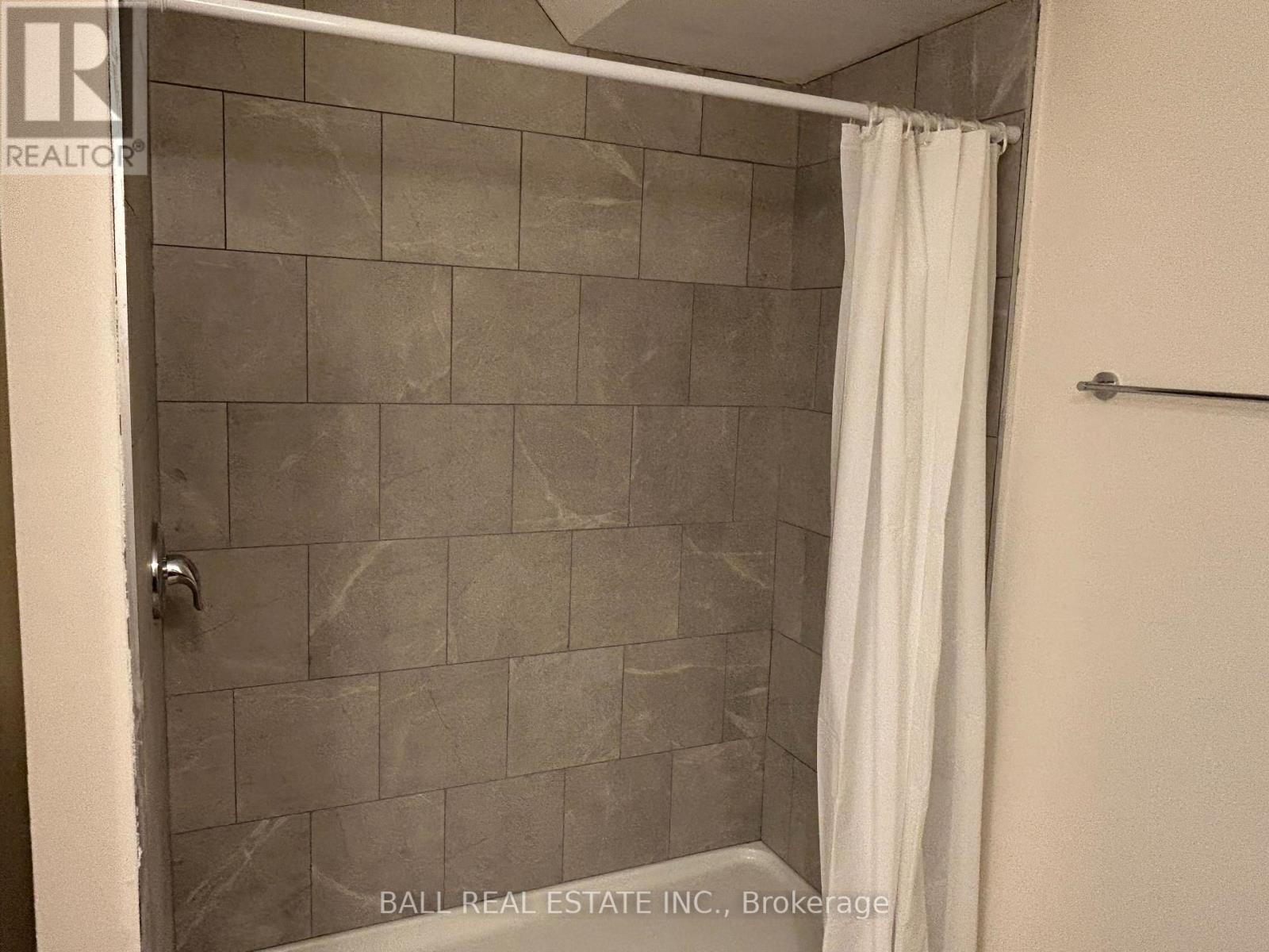 46b Kennedy Drive, Kawartha Lakes, Ontario  K0M 1N0 - Photo 11 - X12283552