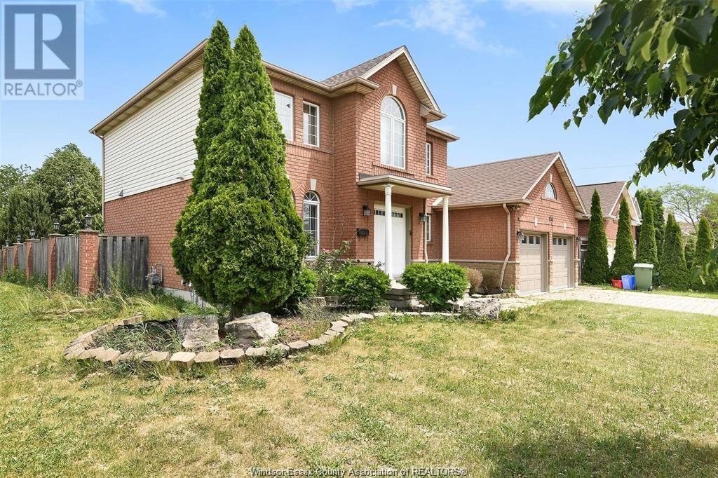 Property at 936 NORTH TALBOT image 3