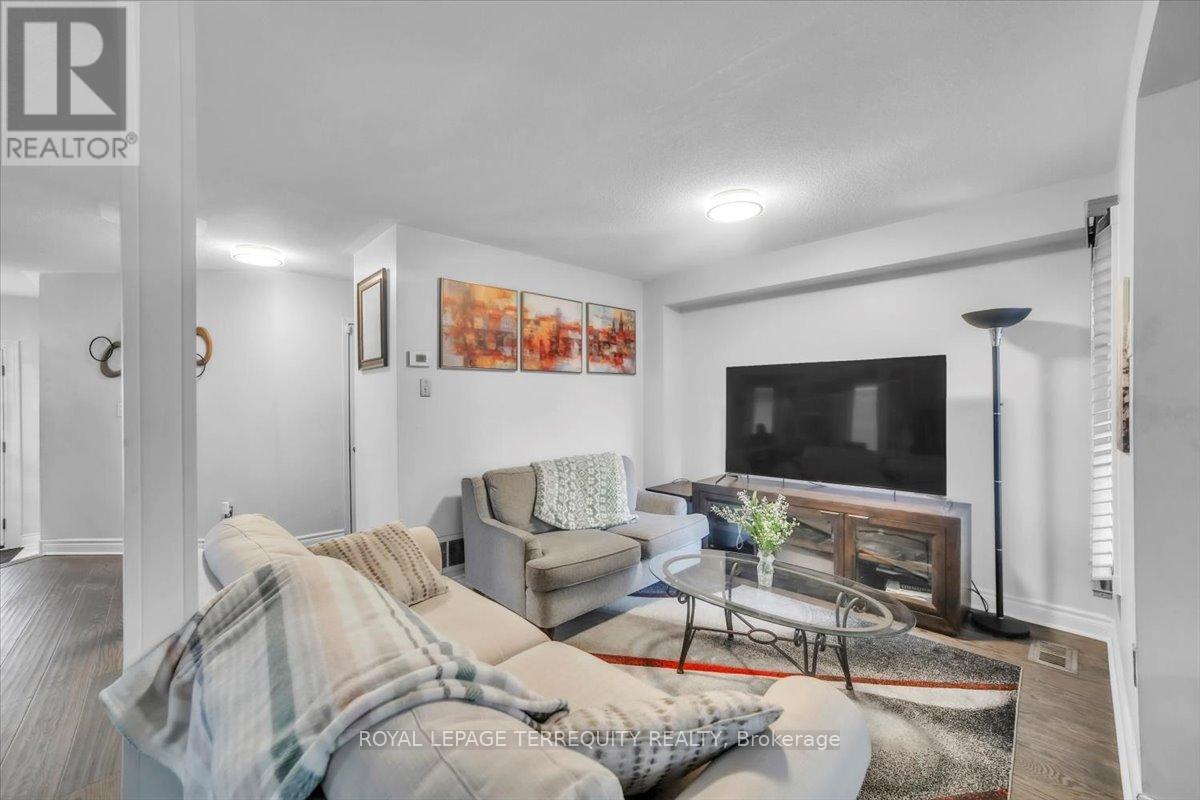 Property at 117 WILKINS CRESCENT image 5