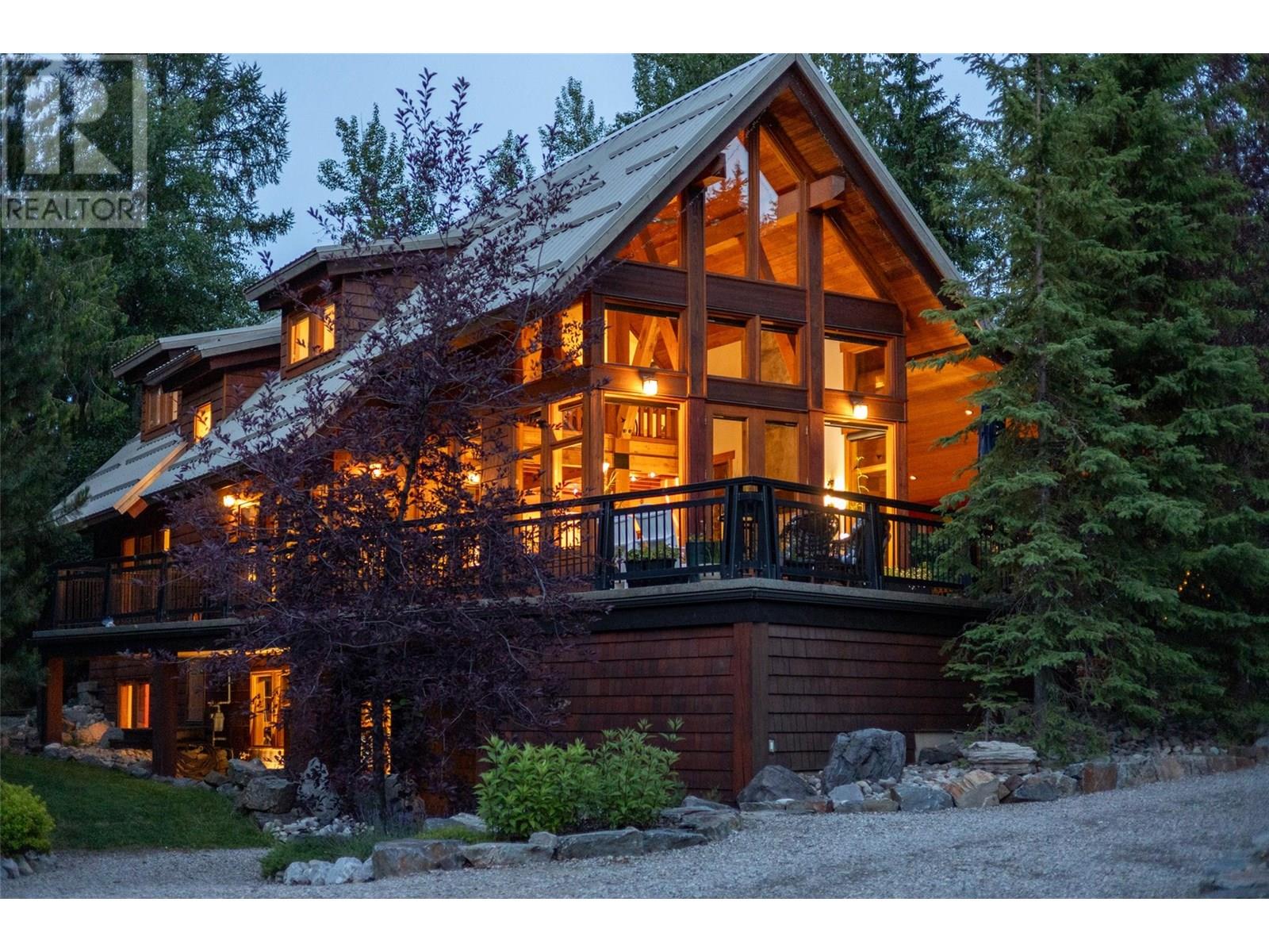 20 Alpine Trail Crescent, fernie, British Columbia