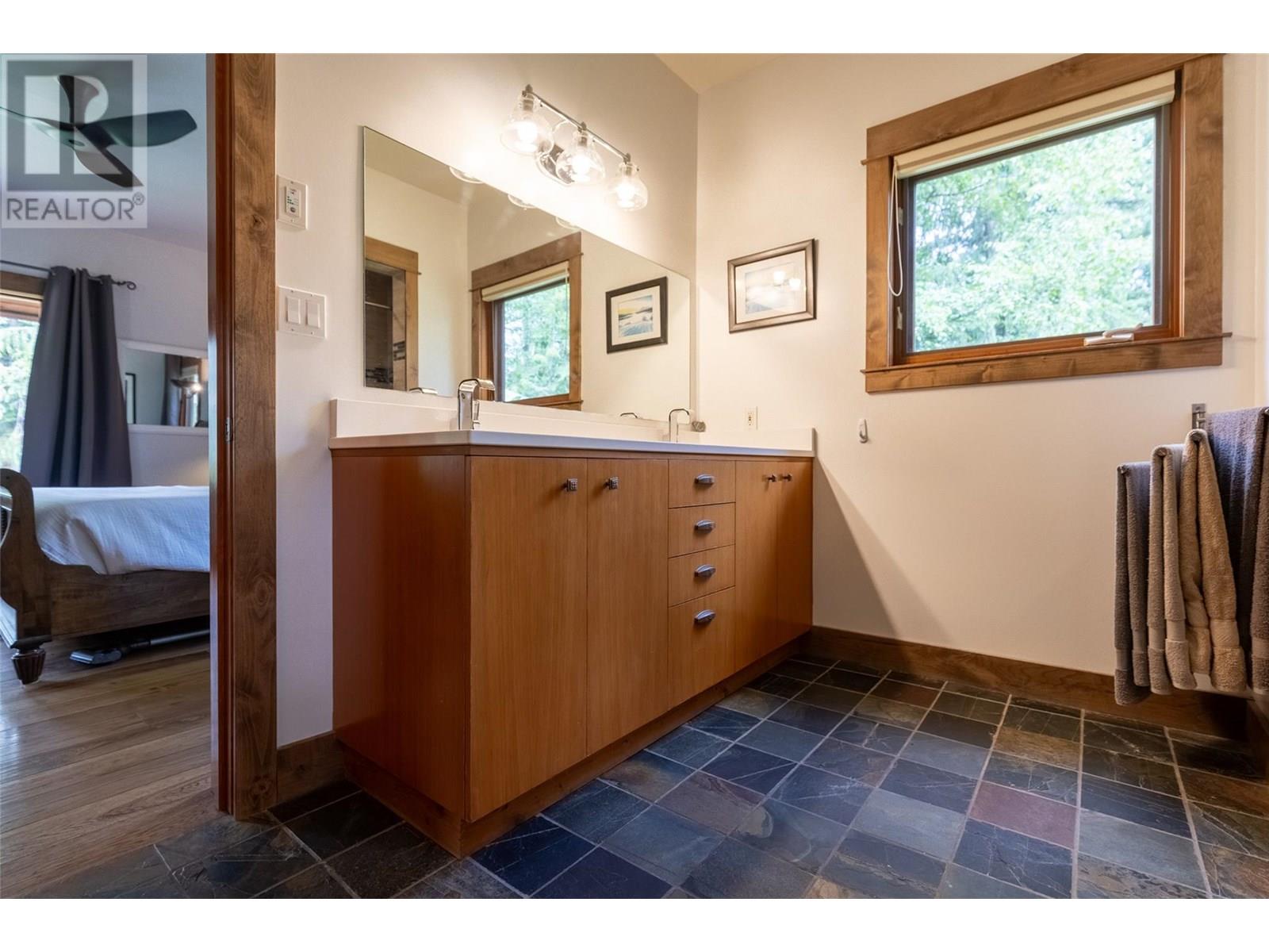 20 Alpine Trail Crescent, Fernie, British Columbia  V0B 1M5 - Photo 54 - 10355838
