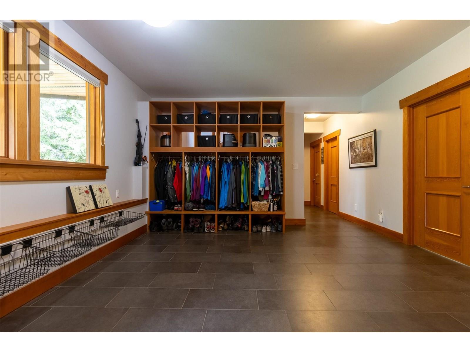 20 Alpine Trail Crescent, Fernie, British Columbia  V0B 1M5 - Photo 71 - 10355838
