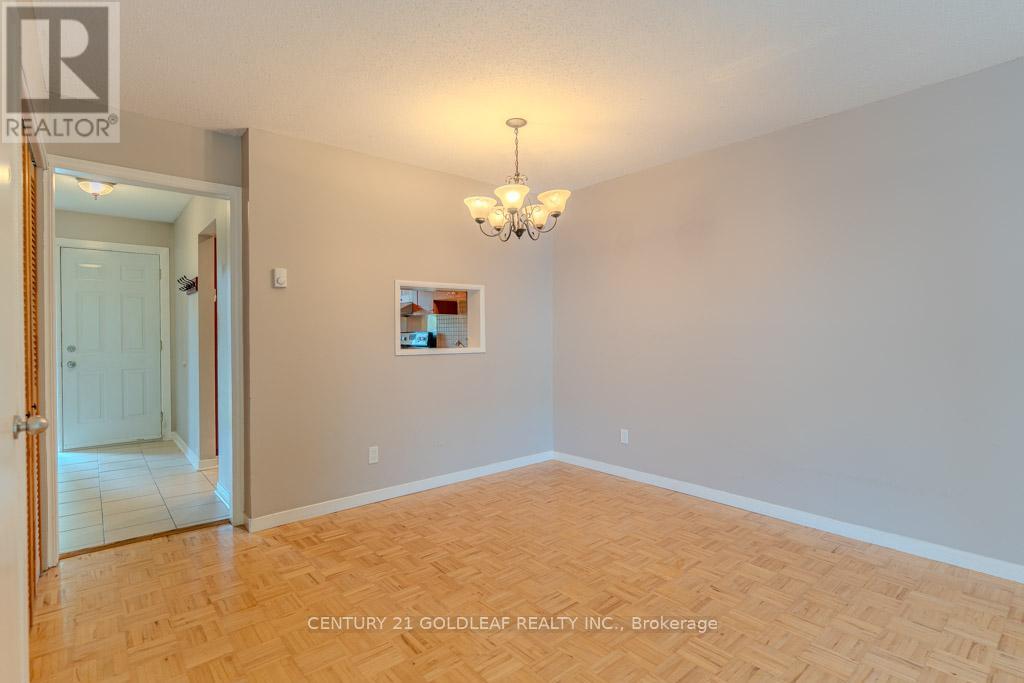 1342 Cedarcroft Crescent, Ottawa, Ontario  K1B 5C8 - Photo 15 - X12283559
