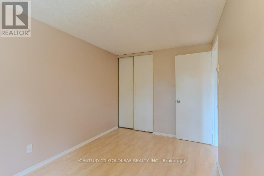 1342 Cedarcroft Crescent, Ottawa, Ontario  K1B 5C8 - Photo 21 - X12283559