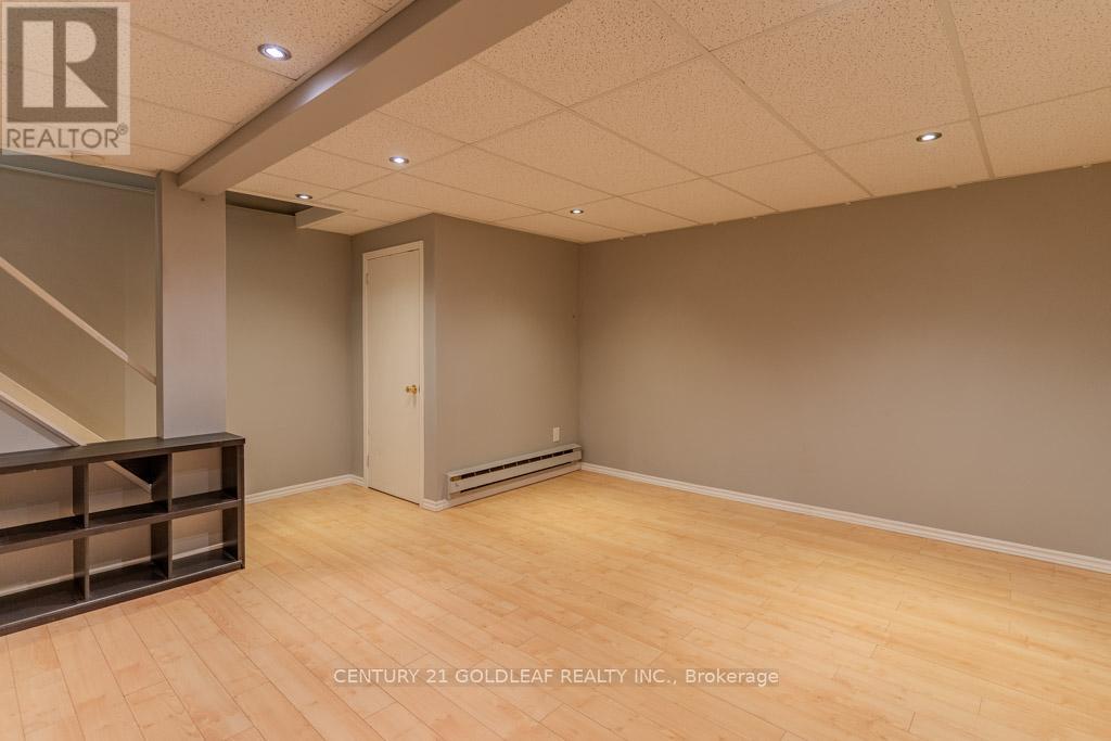 1342 Cedarcroft Crescent, Ottawa, Ontario  K1B 5C8 - Photo 28 - X12283559