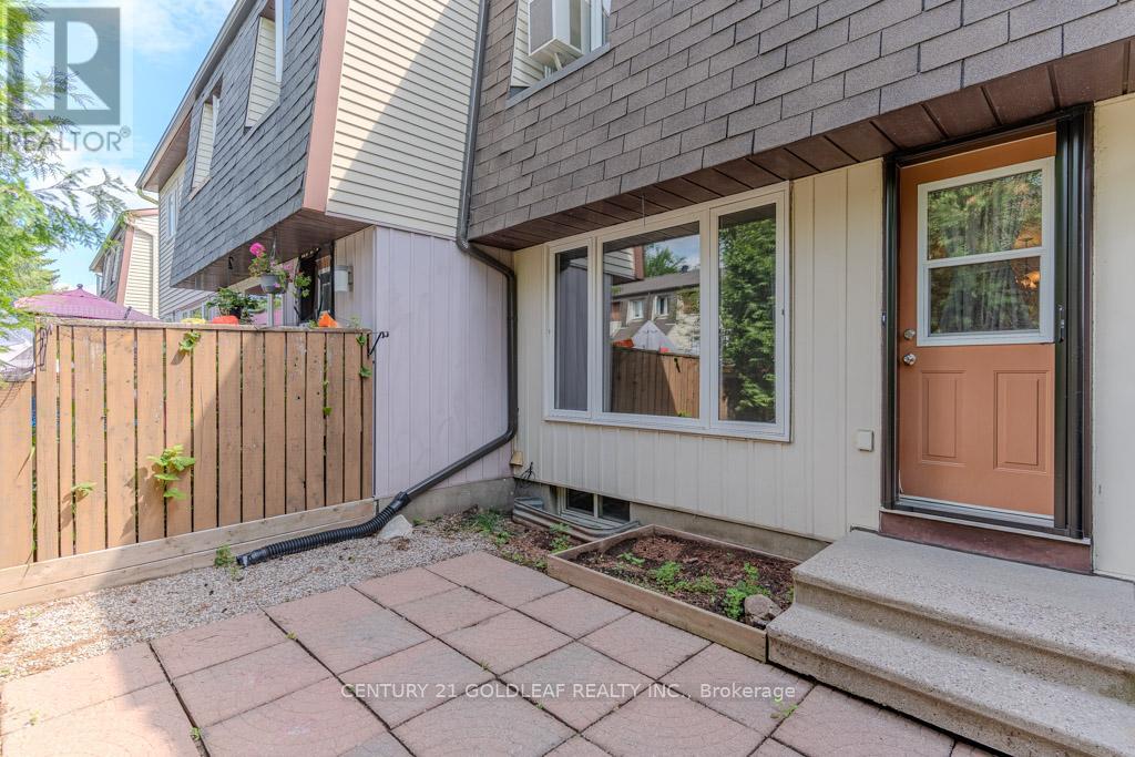 1342 Cedarcroft Crescent, Ottawa, Ontario  K1B 5C8 - Photo 33 - X12283559