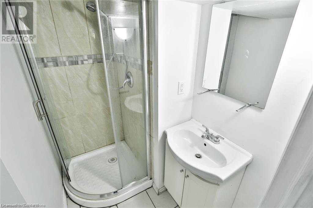 35 West 3rd Street, Hamilton, Ontario  L9C 3J8 - Photo 23 - 40751161