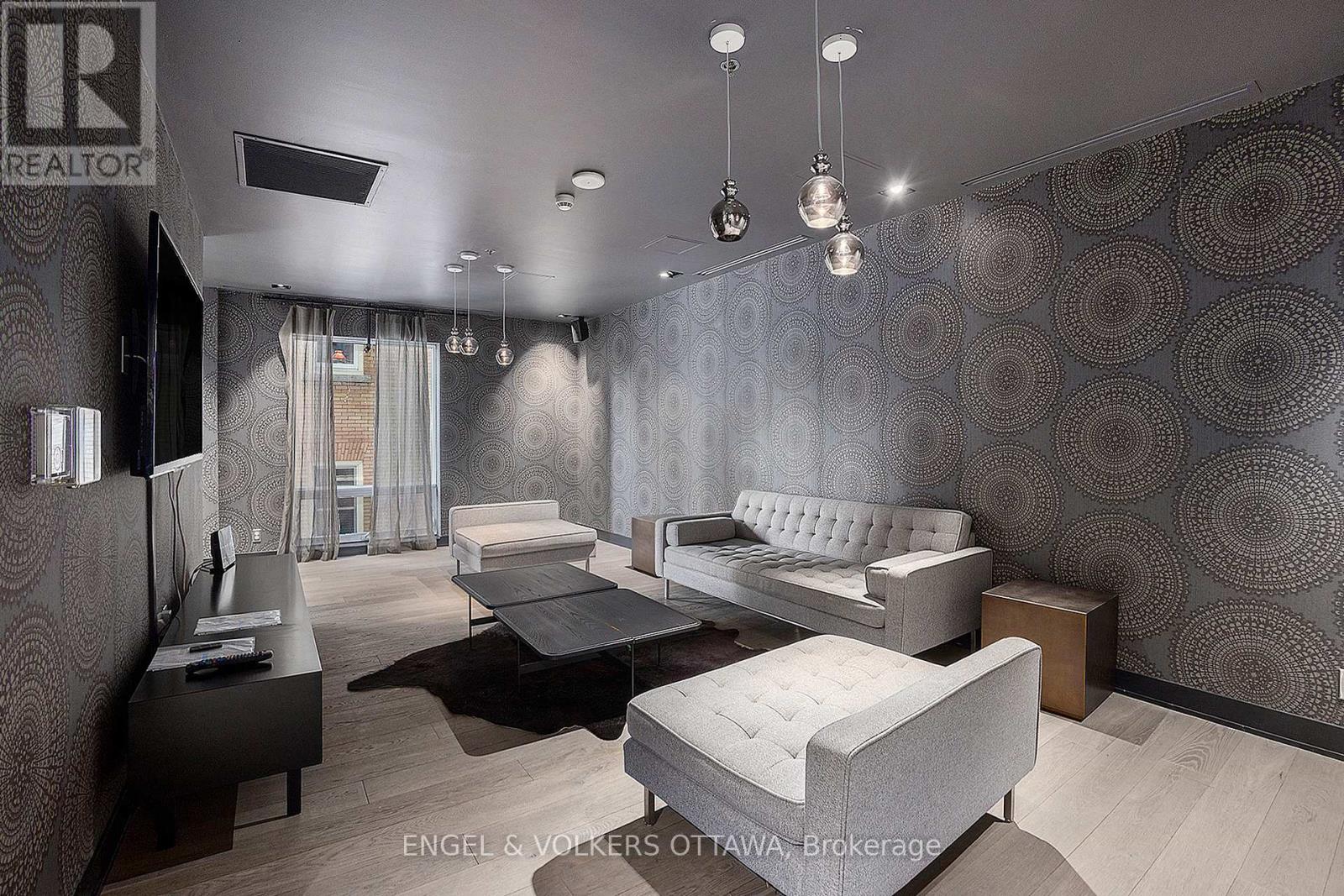 305 - 428 Sparks Street, Ottawa, Ontario  K1R 0B3 - Photo 18 - X12163855