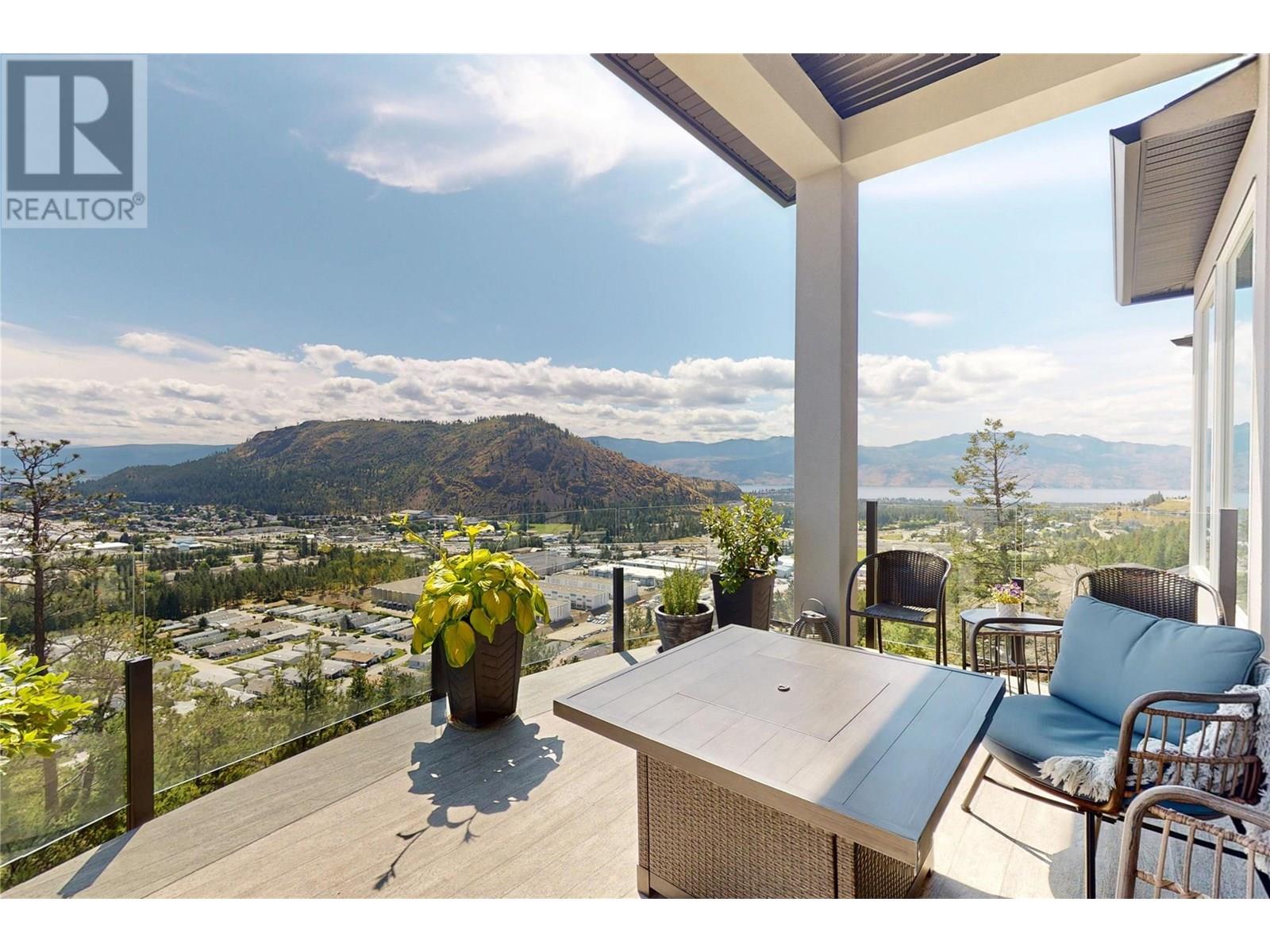 2502 Hedgestone Drive, west kelowna, British Columbia