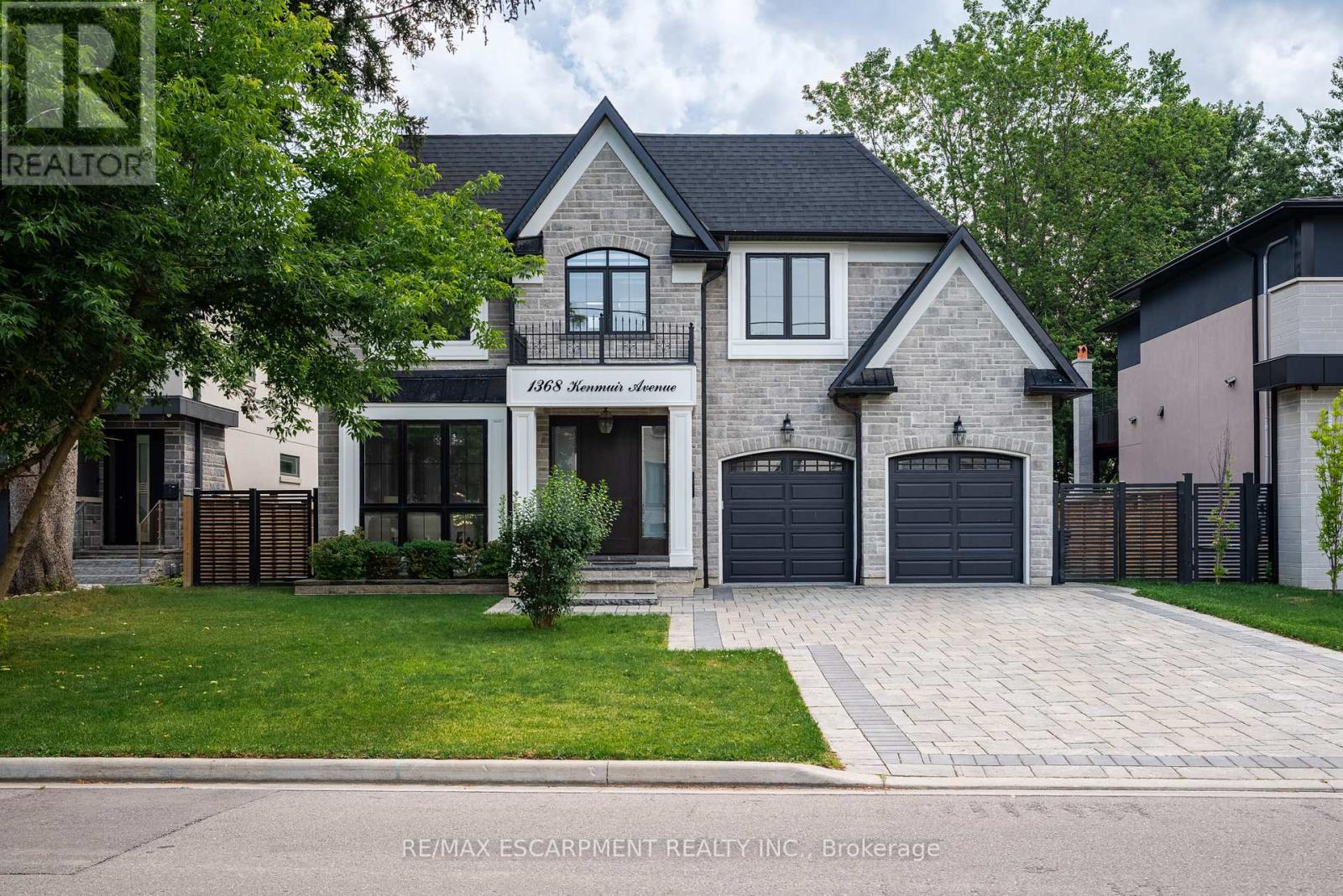 Property at 1368 KENMUIR AVENUE image 2