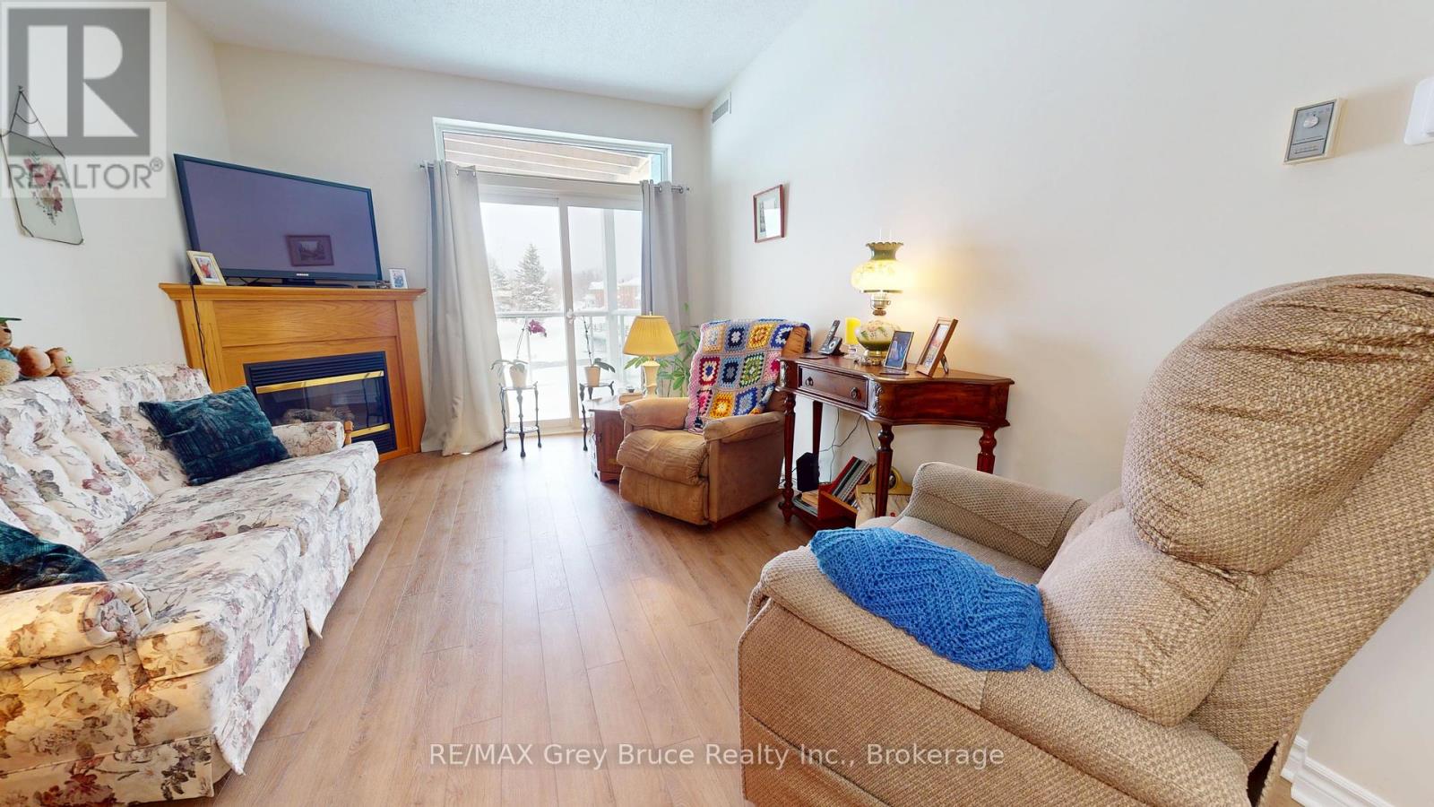 308 - 34 Bayfield Street, Meaford, Ontario  N4L 1Y2 - Photo 5 - X12283593