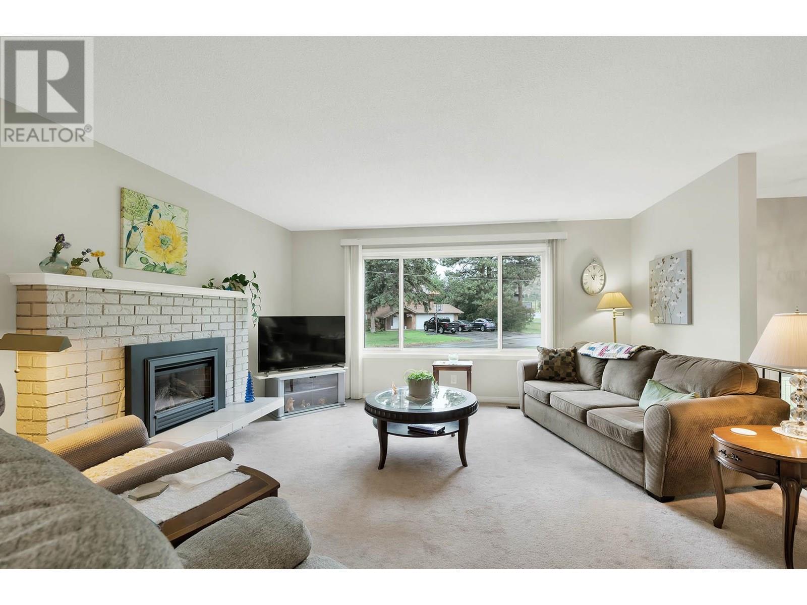 Property at 1751 Hillside Drive image 3
