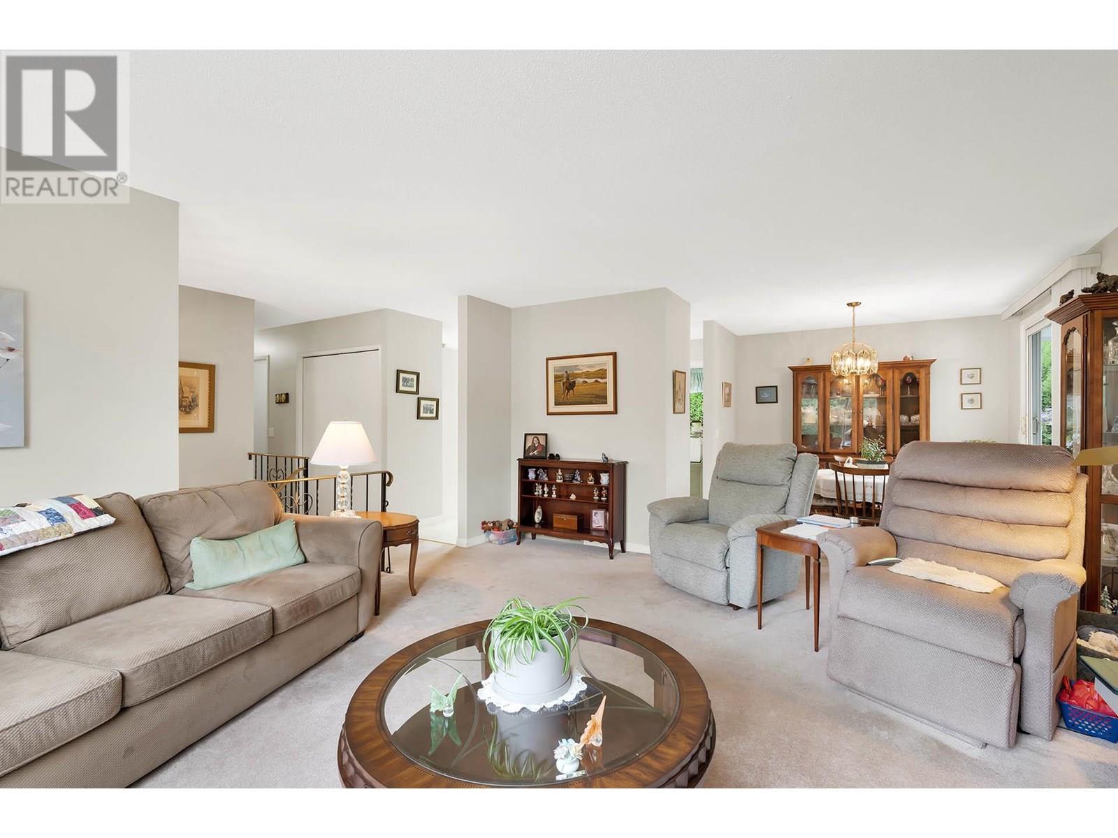 Property at 1751 Hillside Drive image 4
