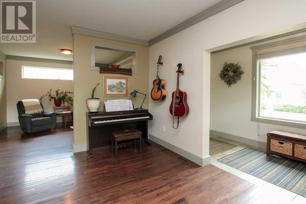 Property at 4525 48 Street image 3