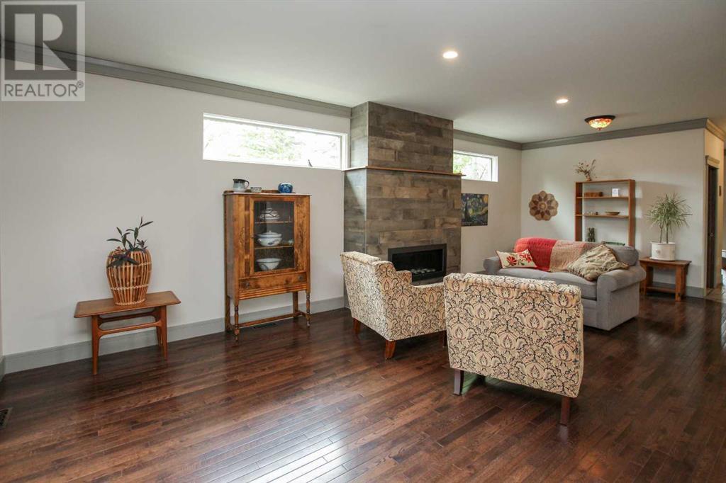 Property at 4525 48 Street image 4