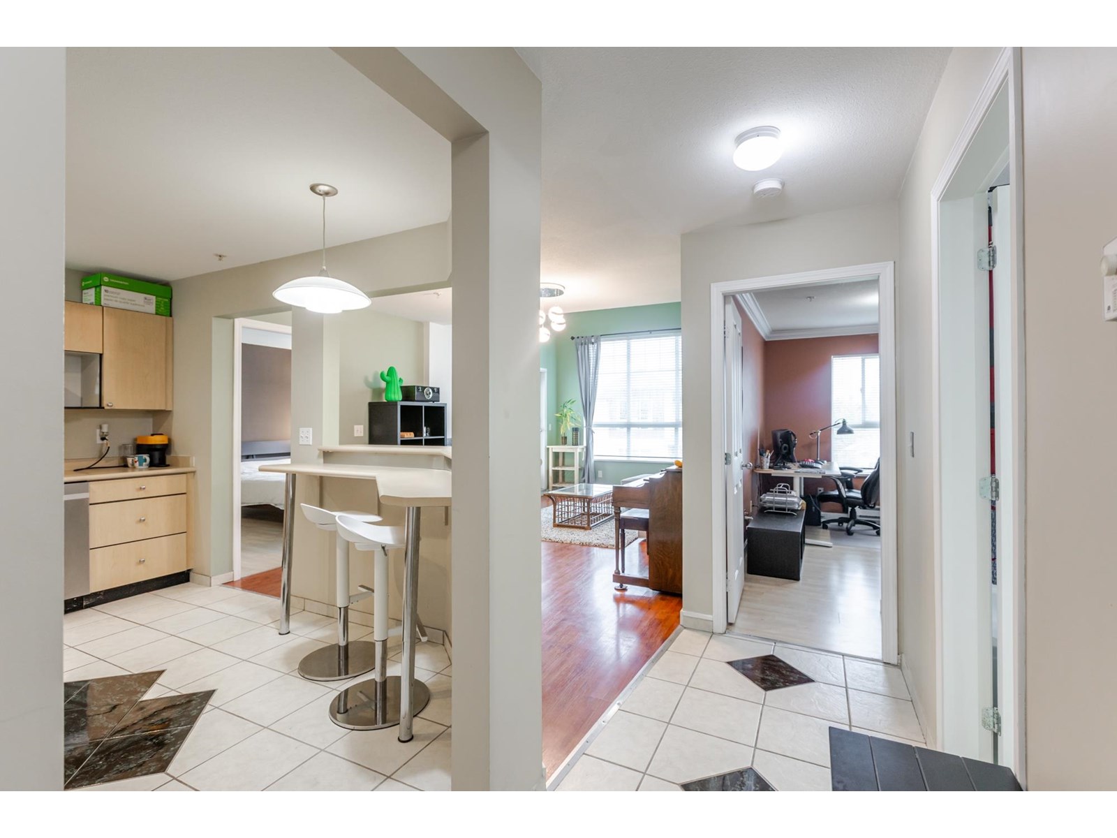 414 10188 155 Street, Surrey, British Columbia V3R 0R6 - Photo 6 - R3022387